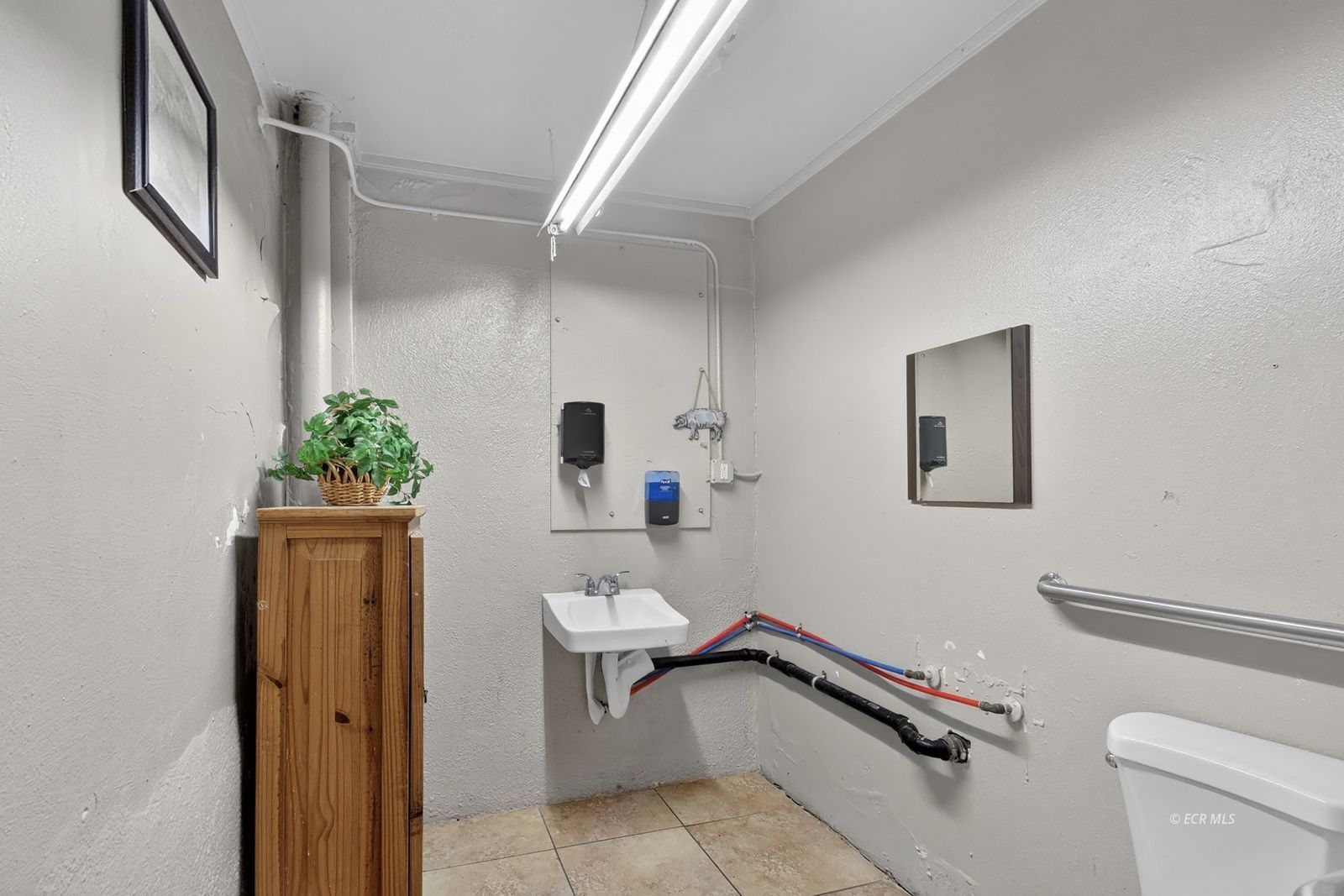 150 11th Street Property Photo 14