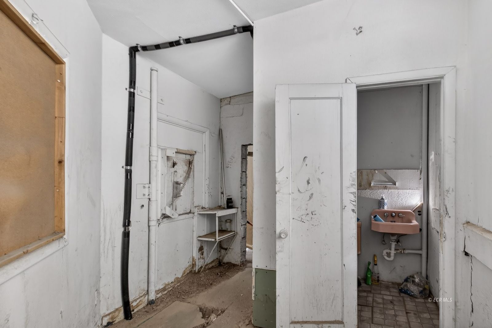150 11th Street Property Photo 20