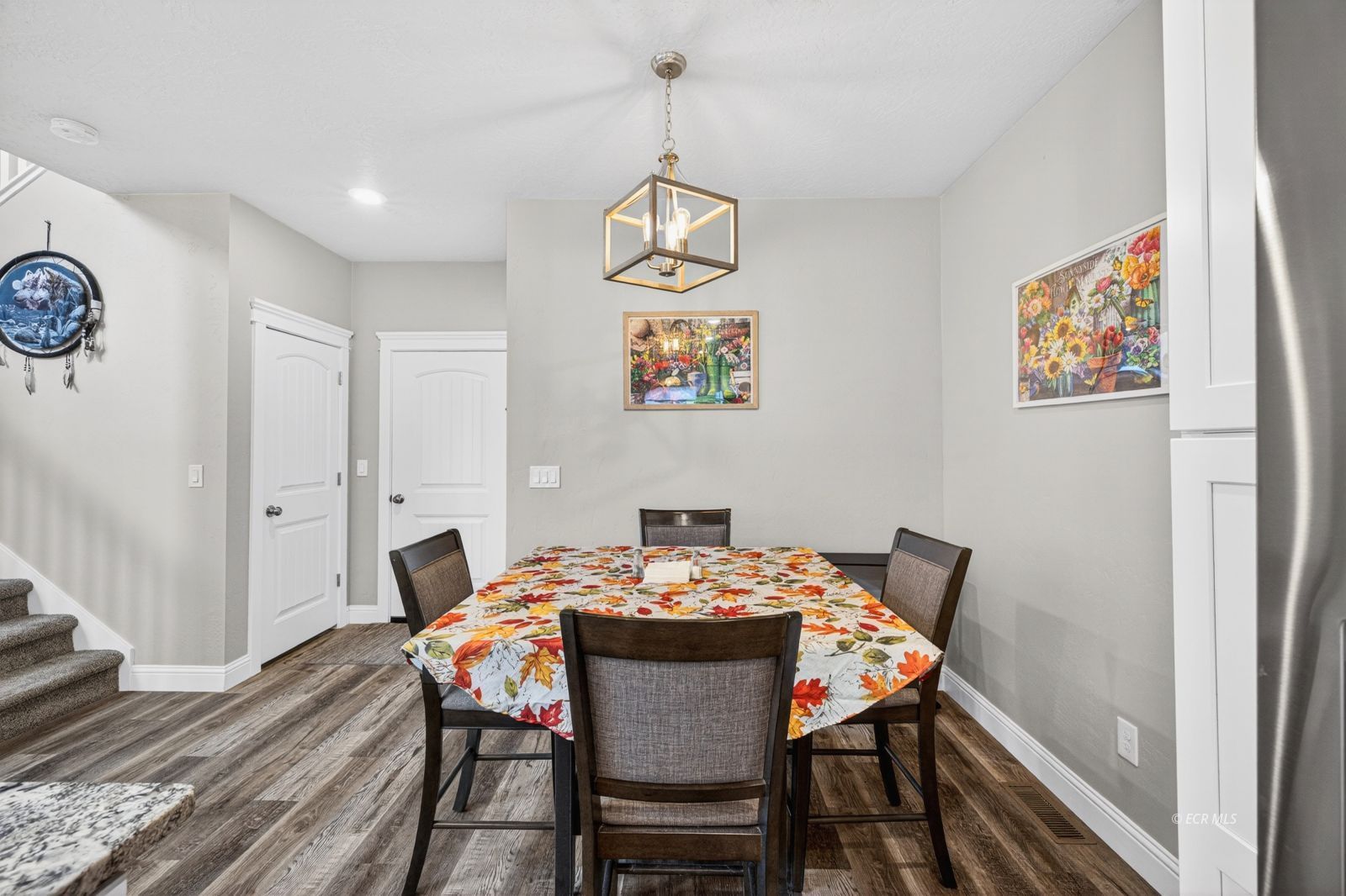 3913 Autumn Colors Drive Property Photo 18