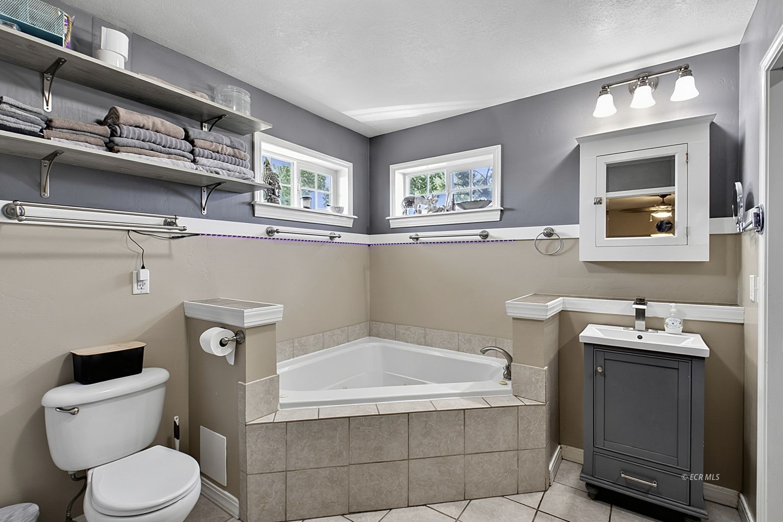 332 Flora Drive Property Photo 23
