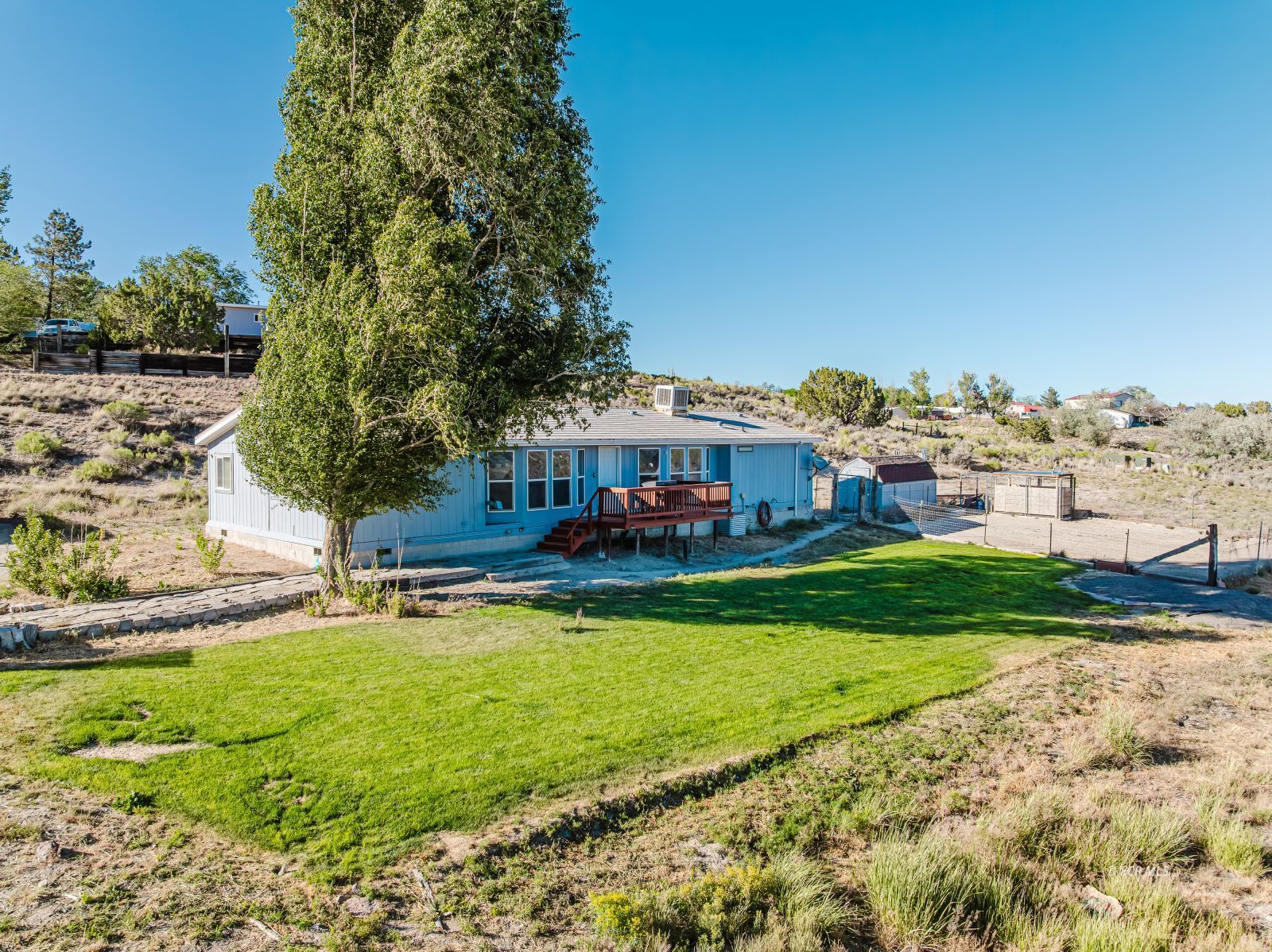 538 Spring Valley Parkway Property Photo 8