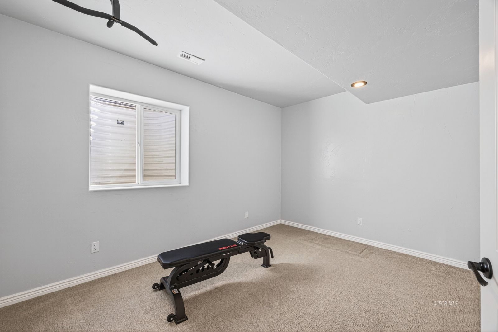 591 Shadybrook Drive Property Photo 27