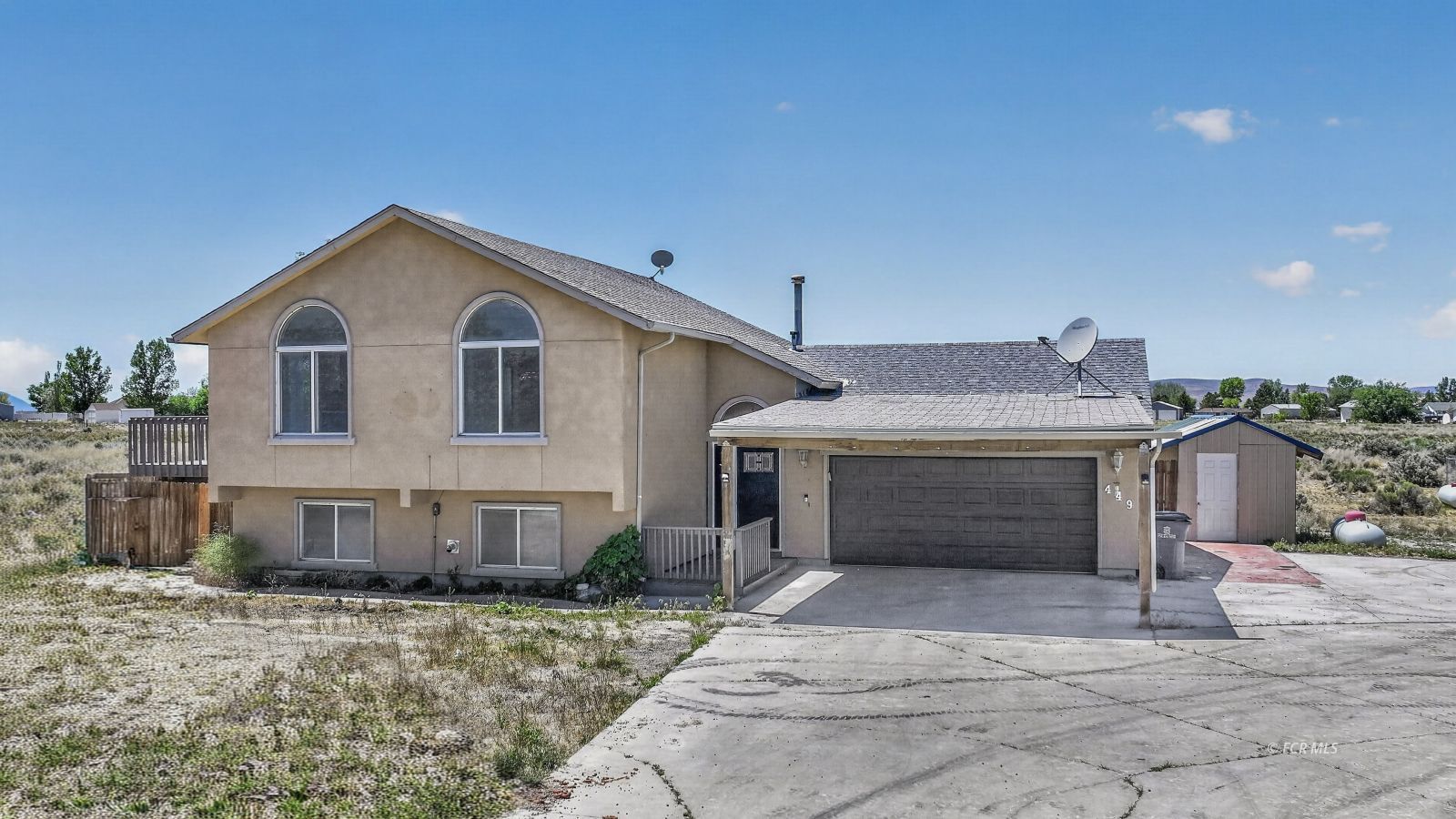 449 Blakeland Drive Property Photo 1