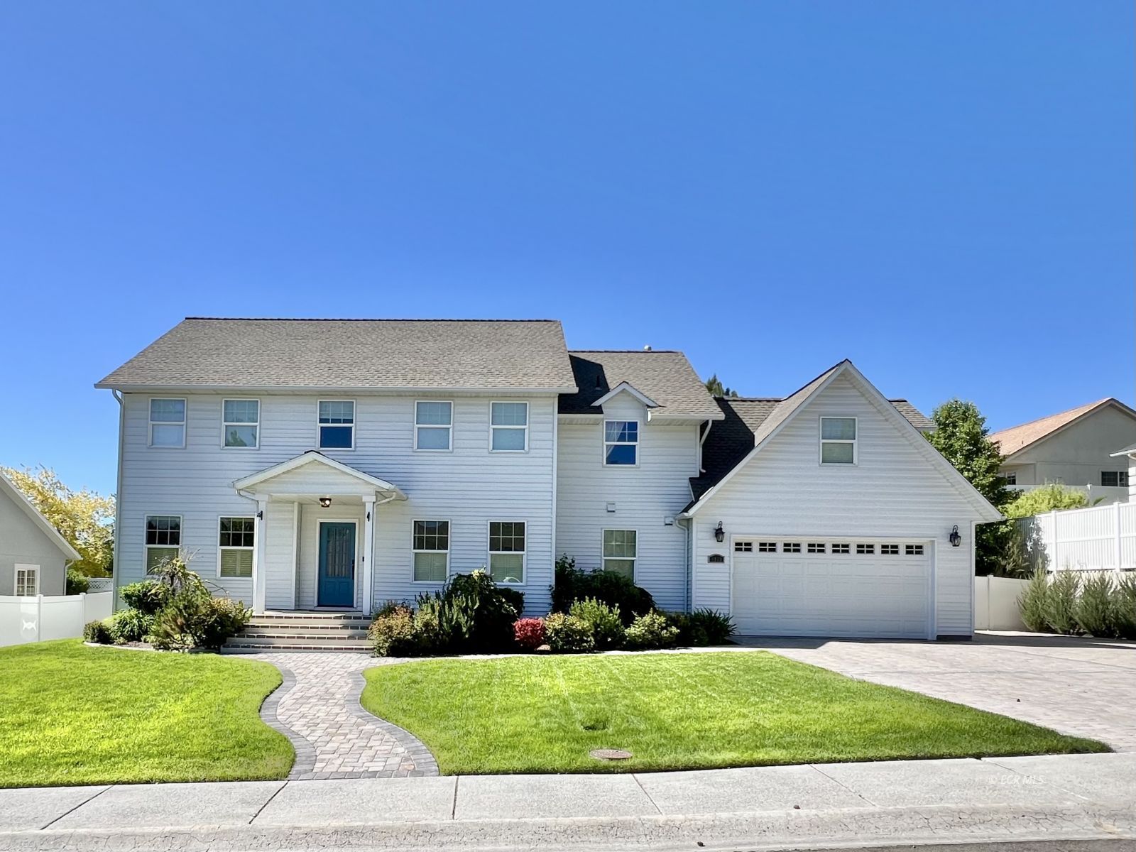 1813 Sequoia Drive Property Photo 1