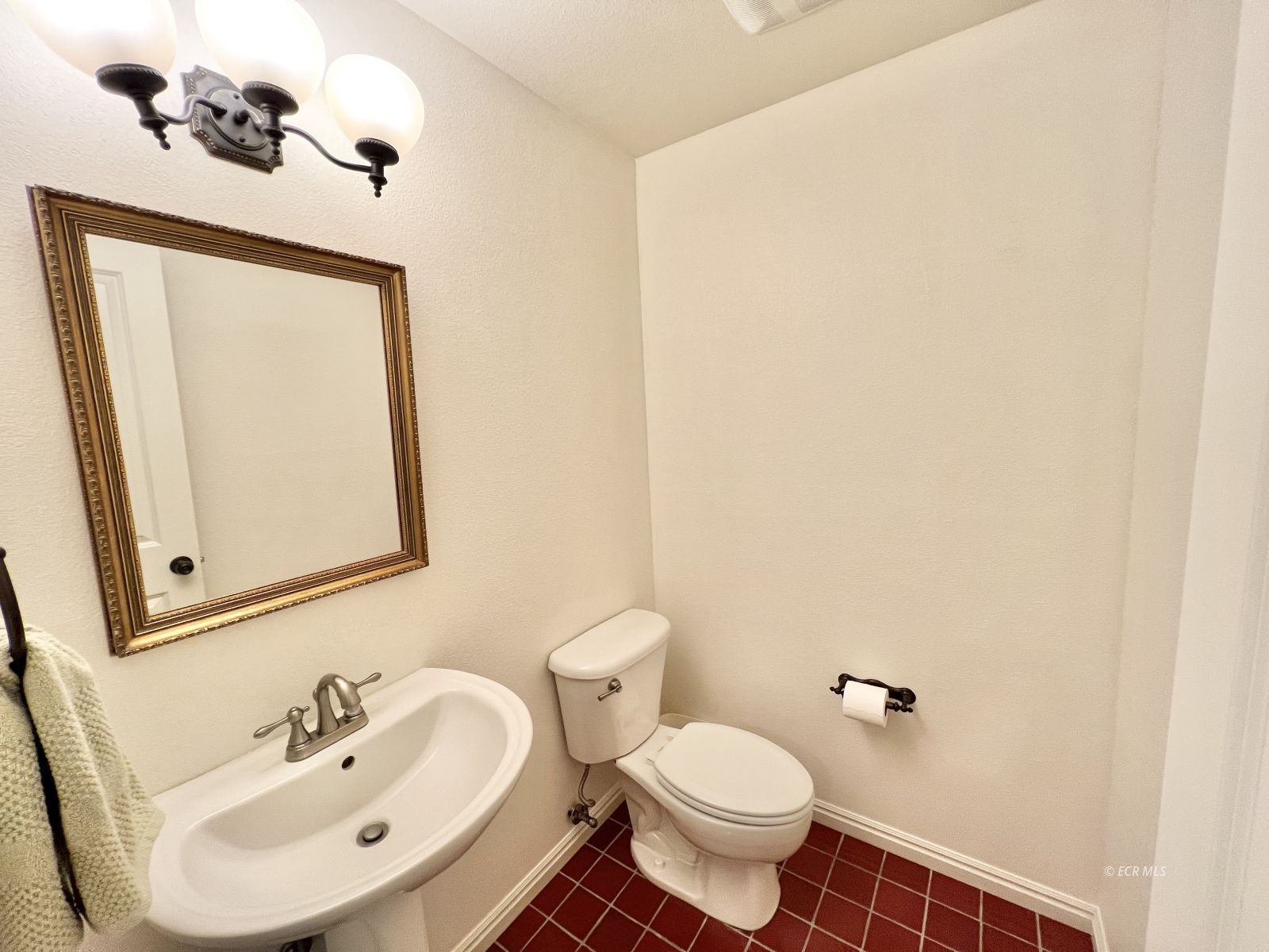 1813 Sequoia Drive Property Photo 14