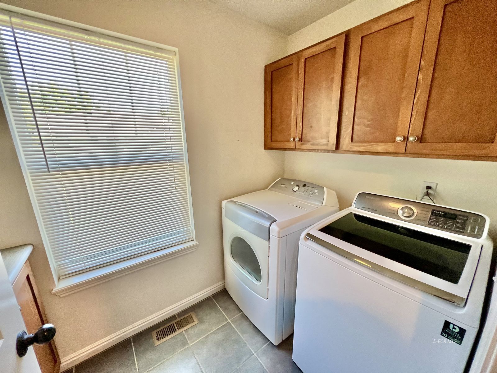 1813 Sequoia Drive Property Photo 15