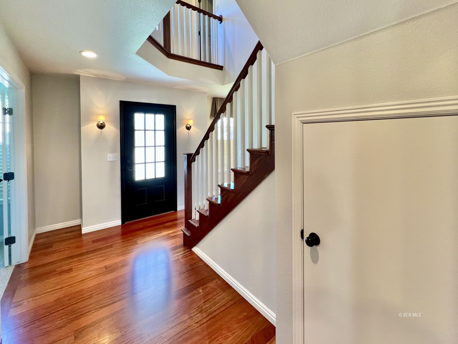 1813 Sequoia Drive Property Photo 16