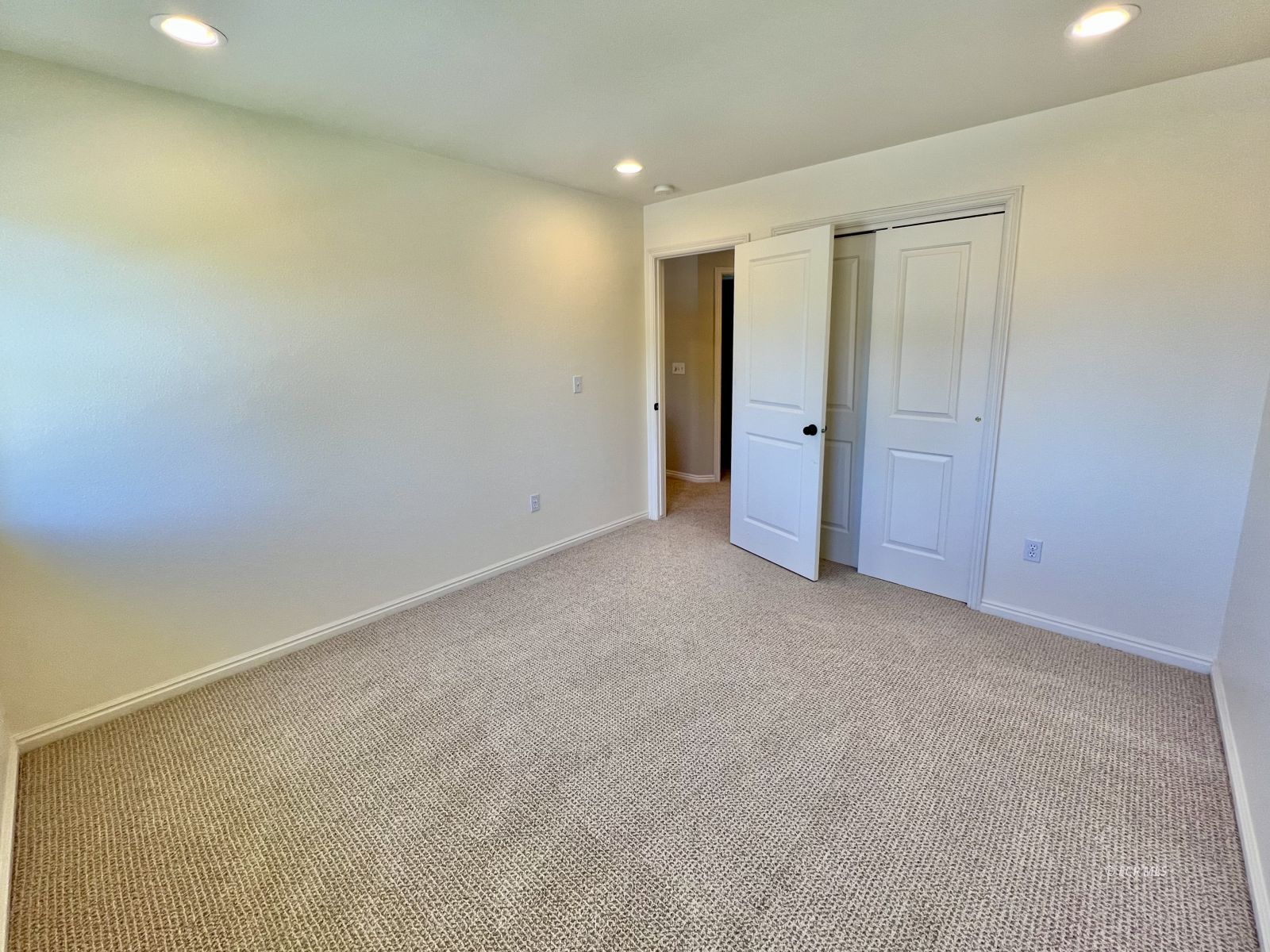 1813 Sequoia Drive Property Photo 19