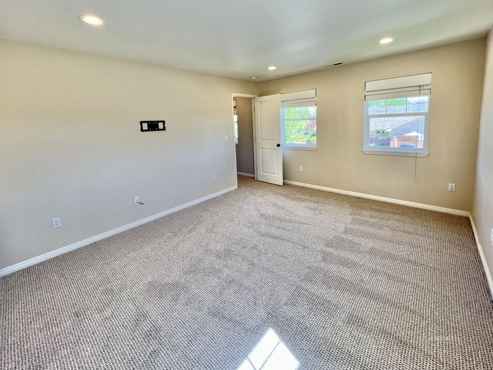1813 Sequoia Drive Property Photo 30