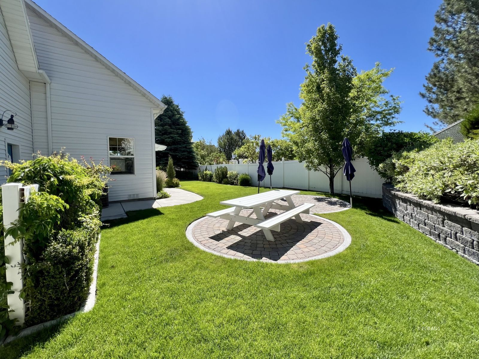 1813 Sequoia Drive Property Photo 43