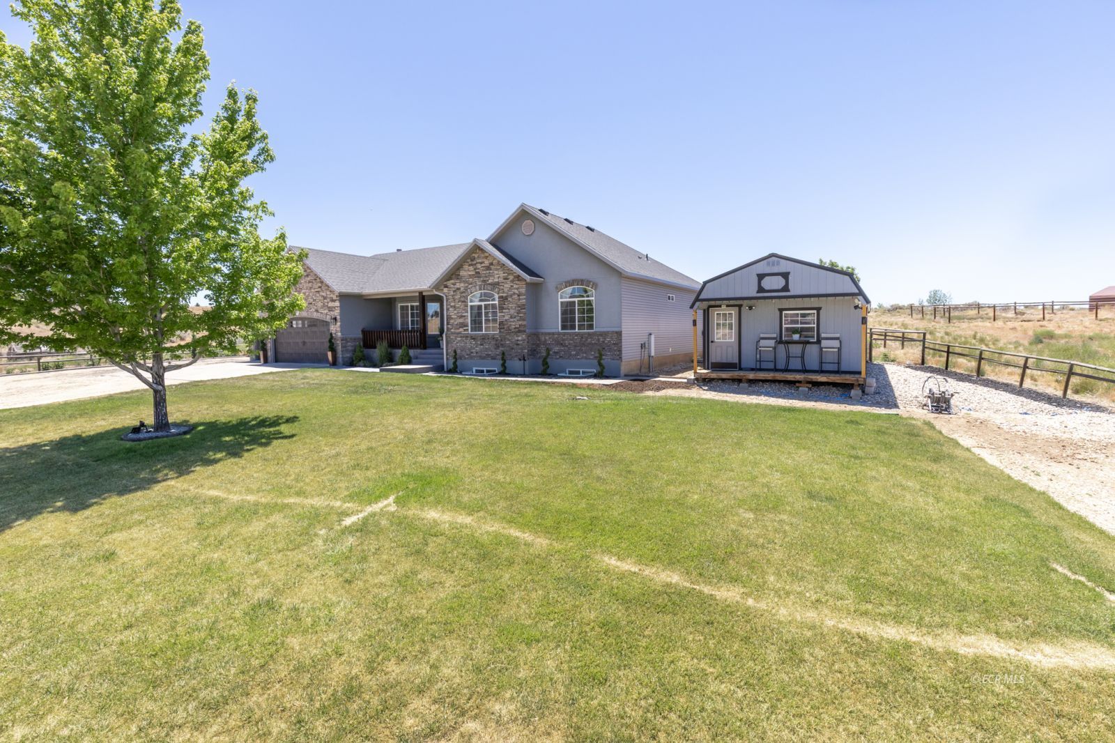 939 Blue Jay Drive Property Photo 48