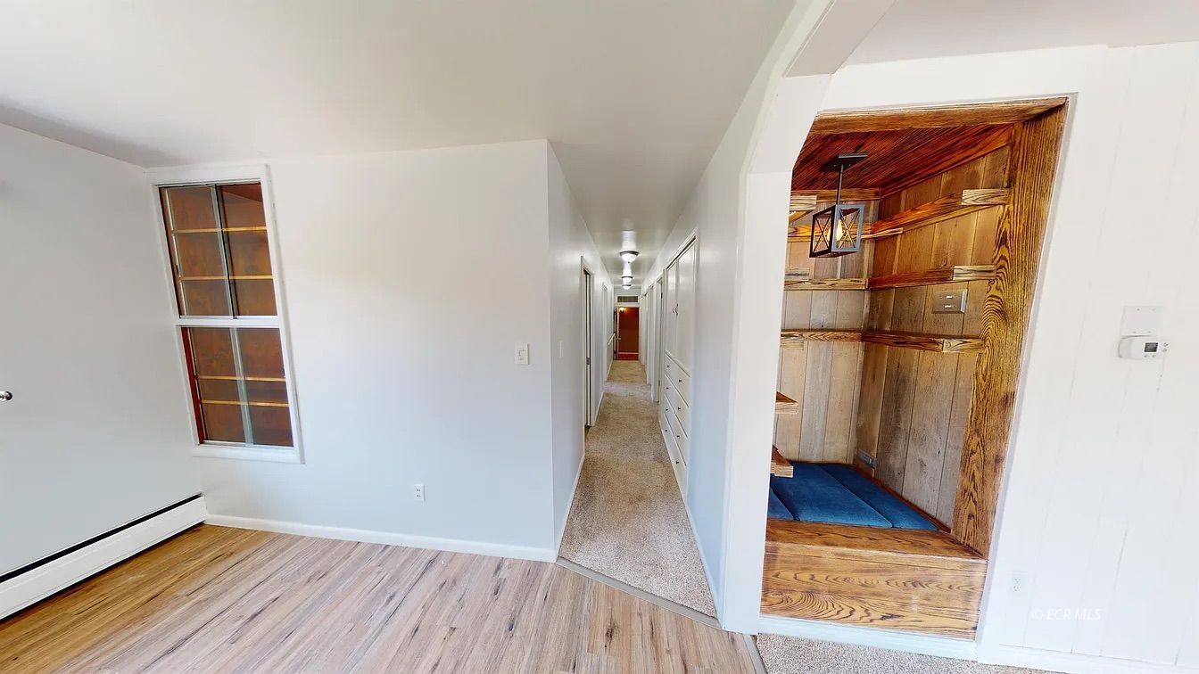 931 1st Street Property Photo 27