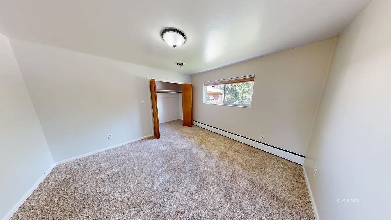 931 1st Street Property Photo 28