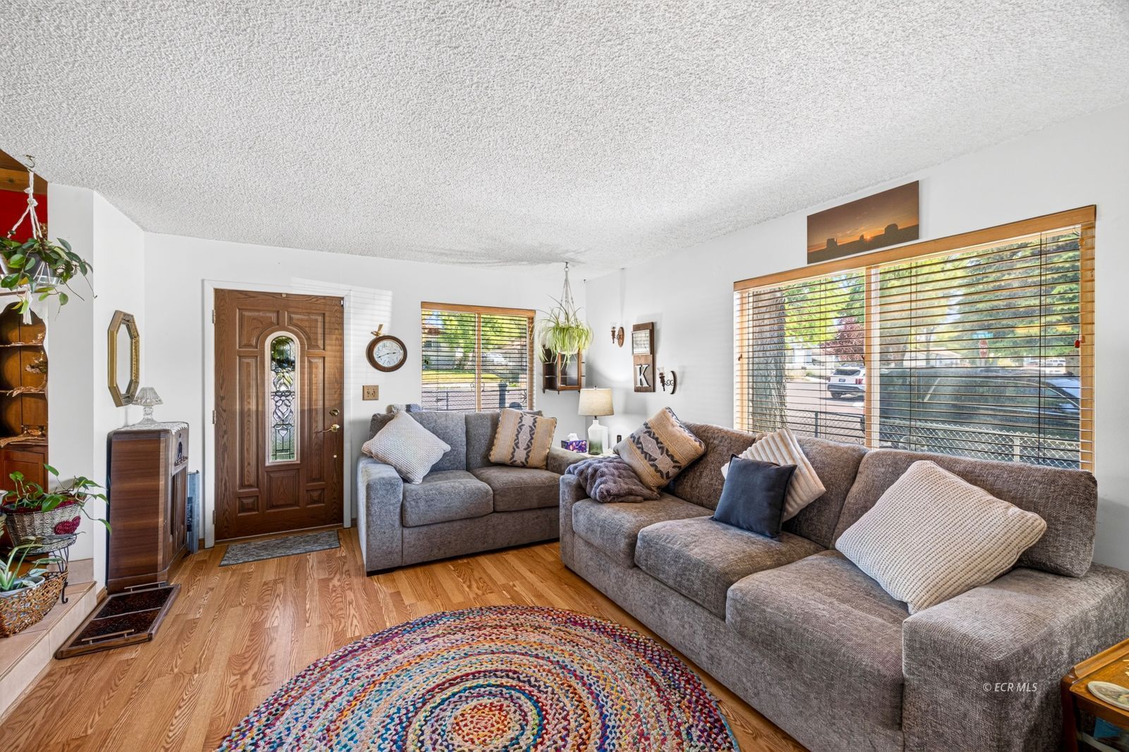 815 Ouderkirk Avenue Property Photo 3
