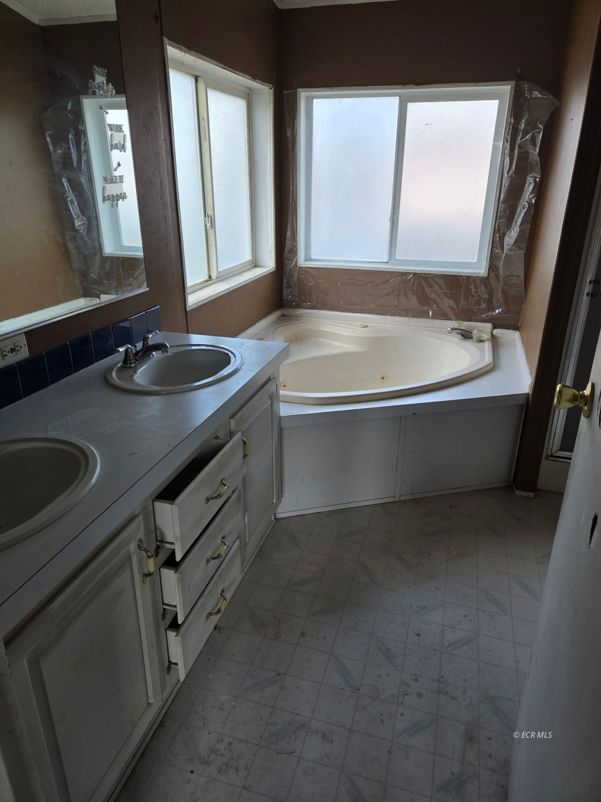 104 14th Street Property Photo 4