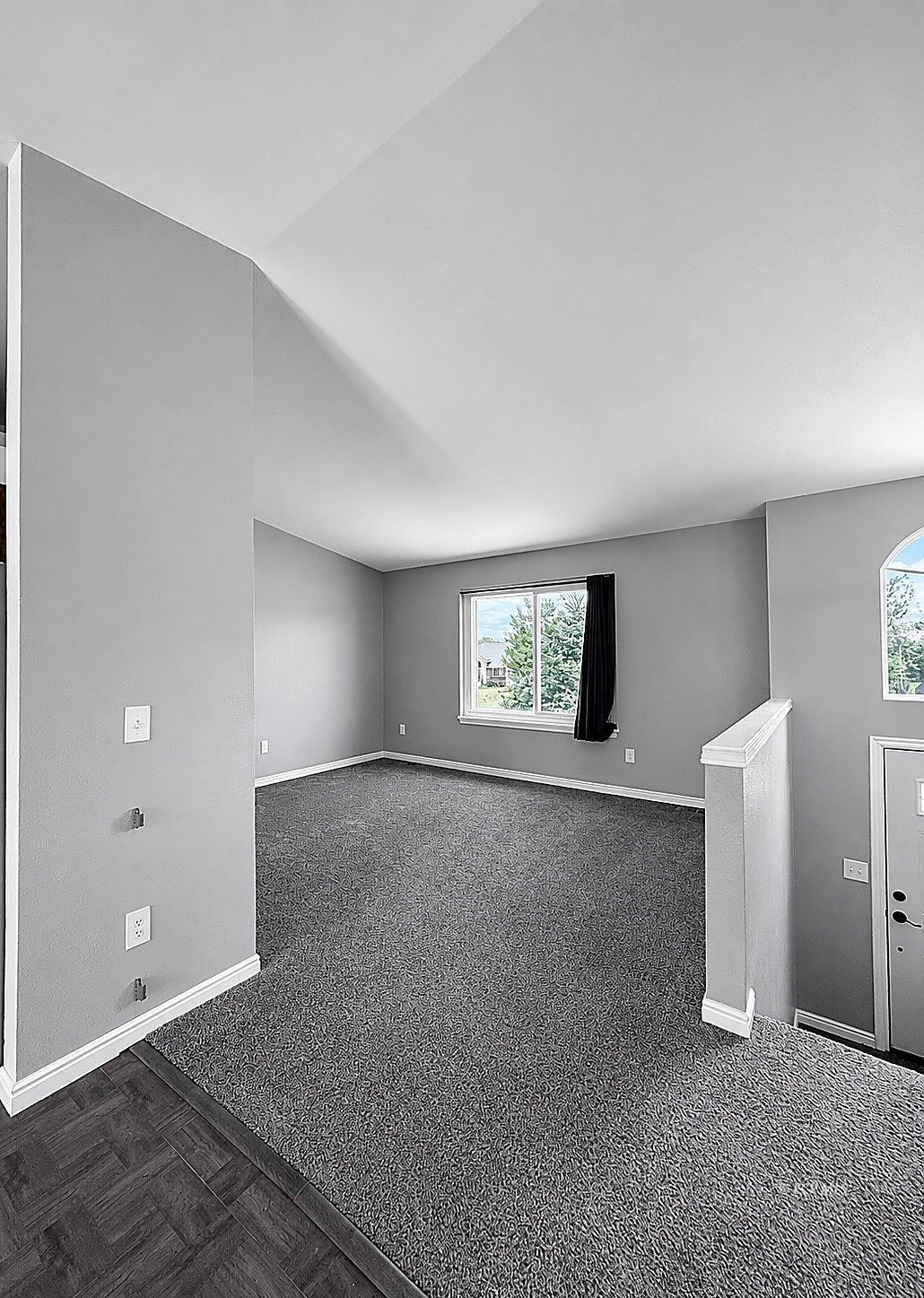 371 Flora Drive Property Photo 8