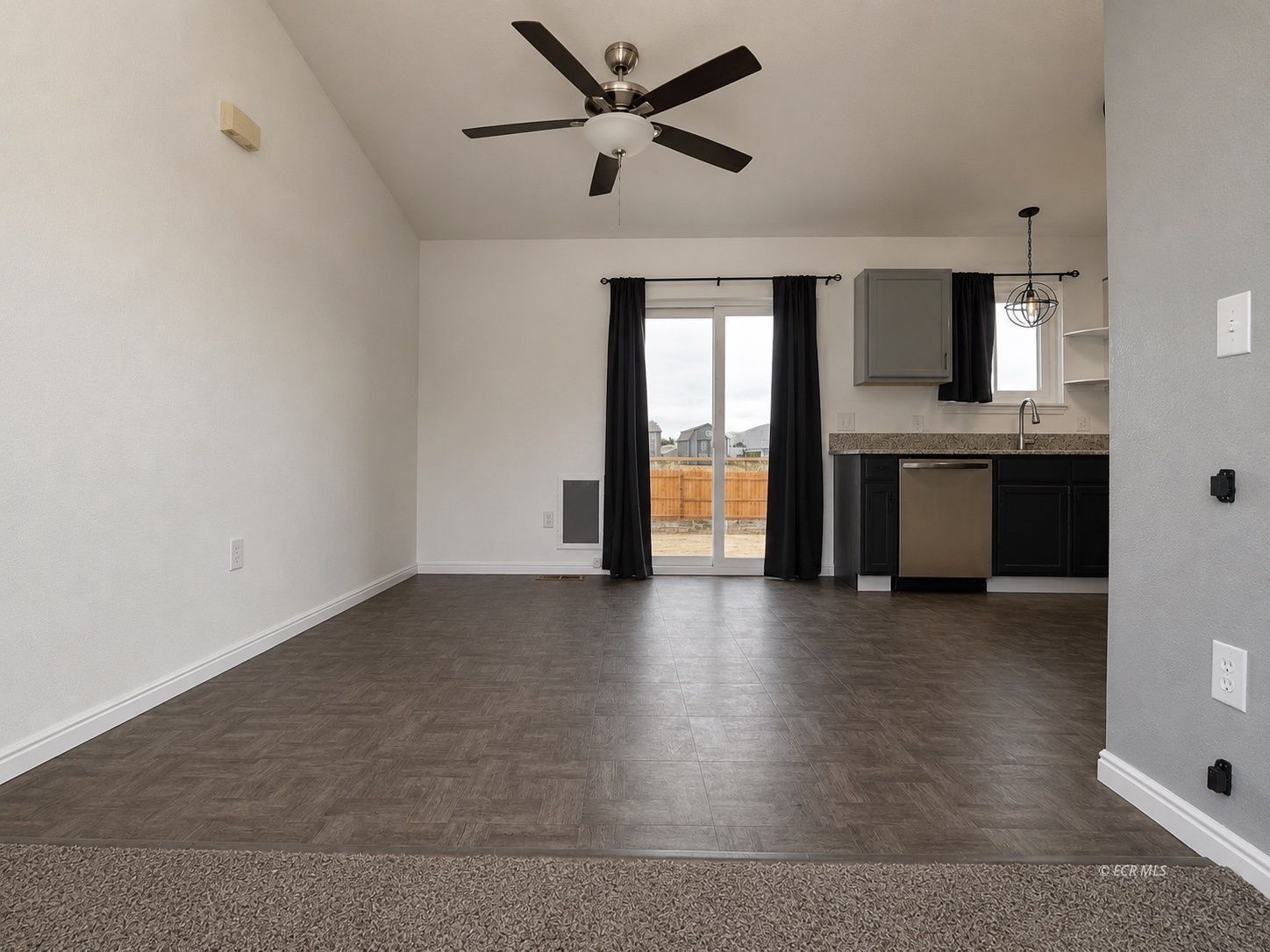 371 Flora Drive Property Photo 15