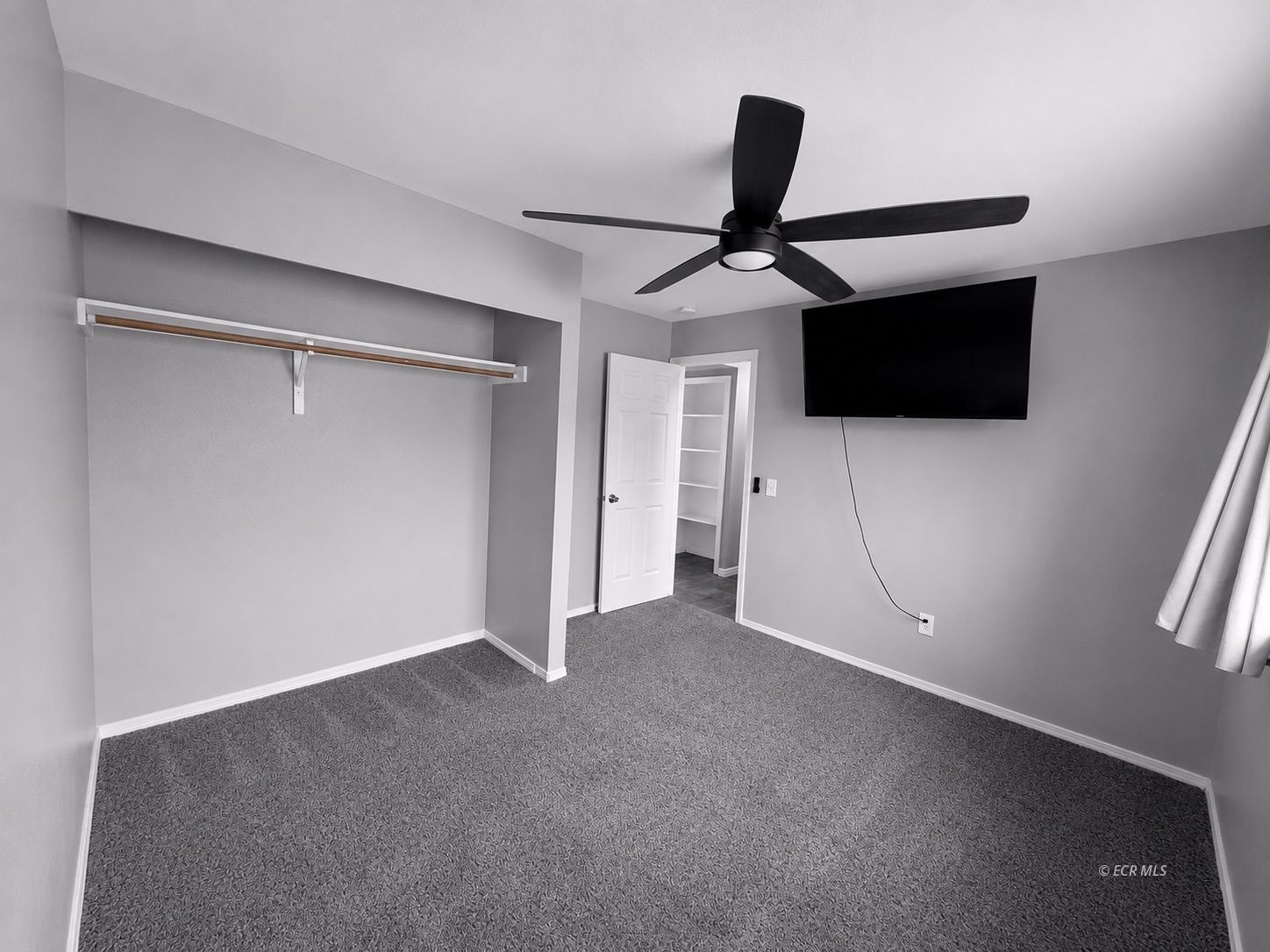 371 Flora Drive Property Photo 27