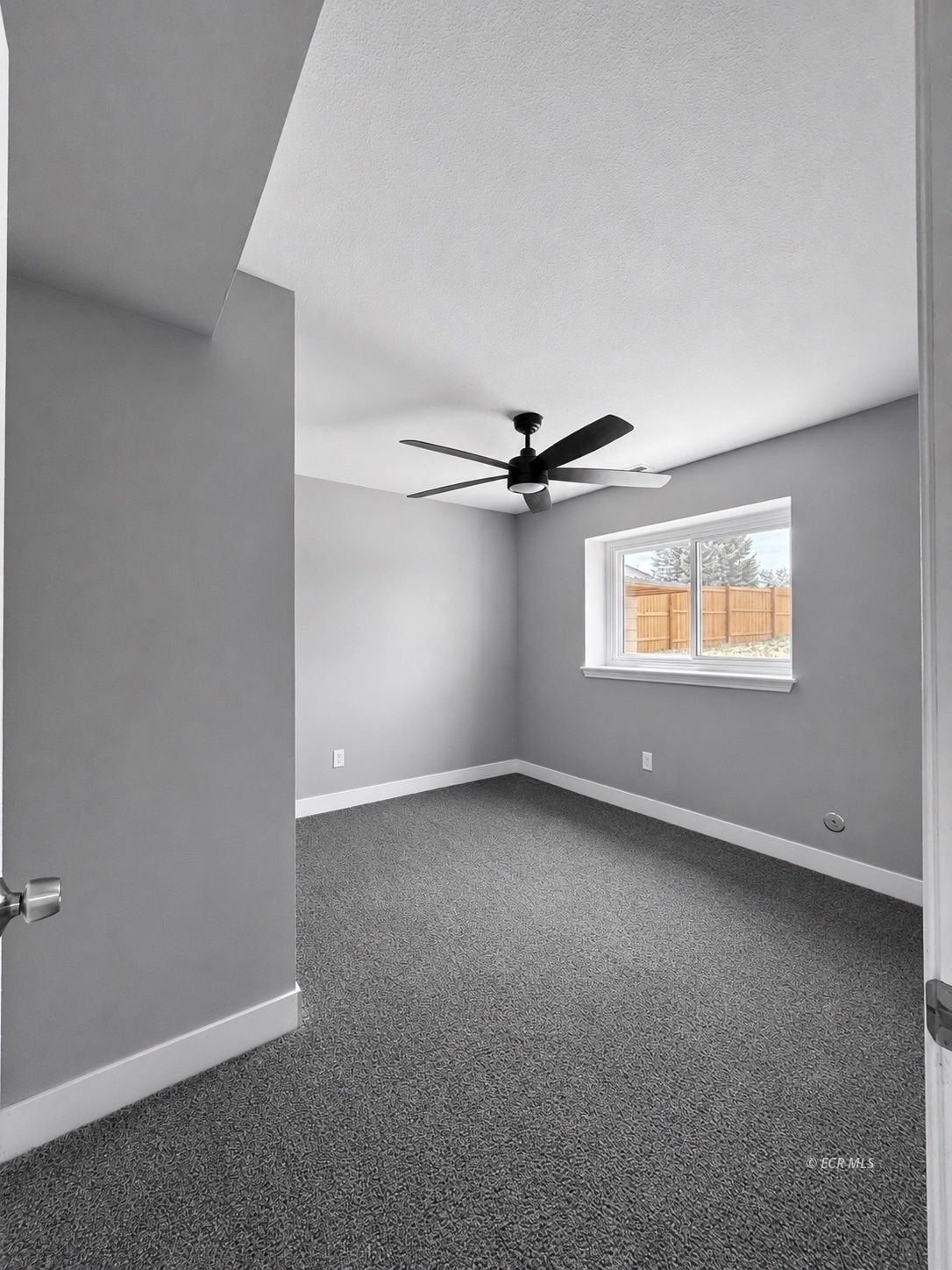 371 Flora Drive Property Photo 30
