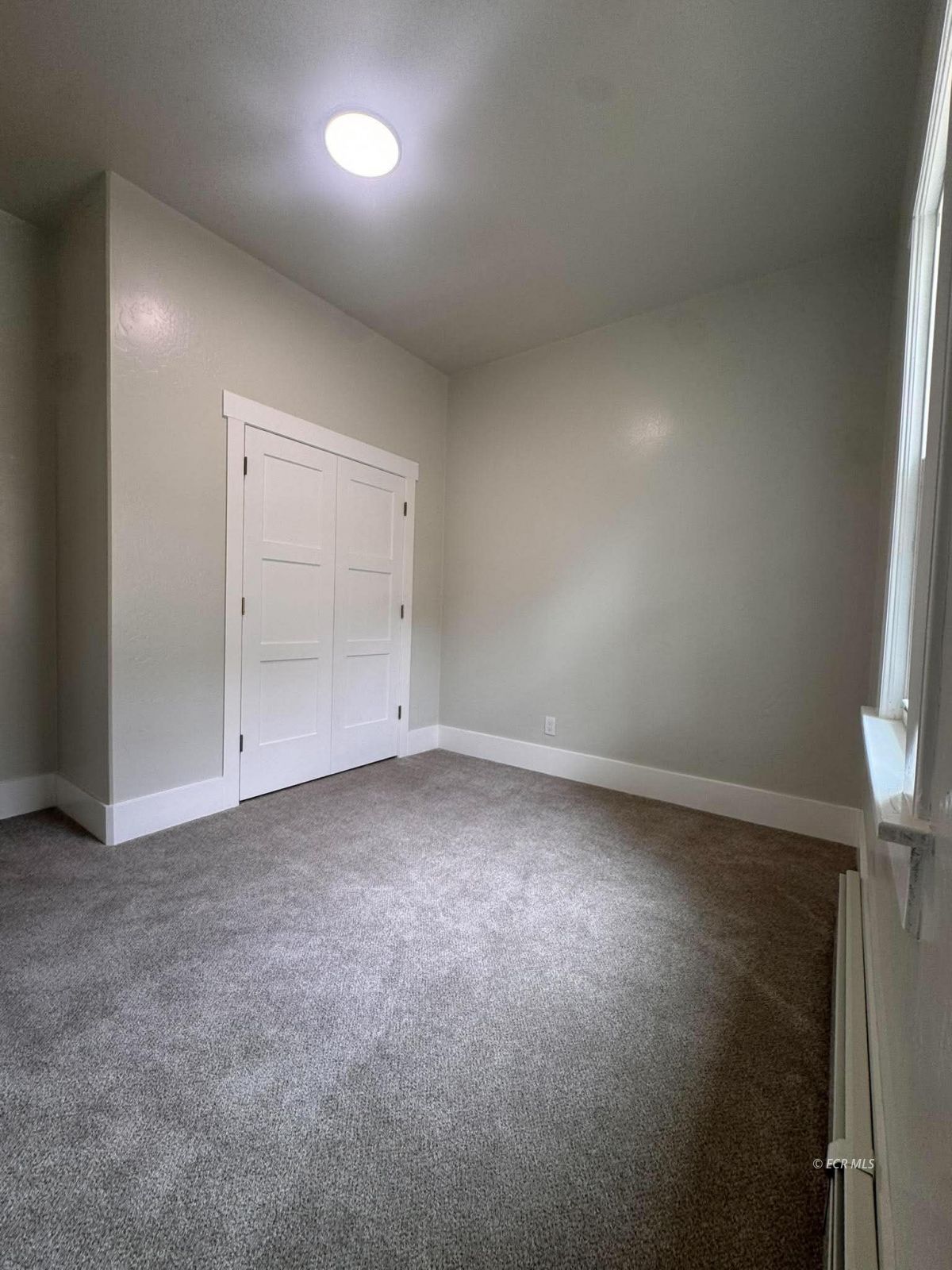 729 Pine Street Property Photo 9