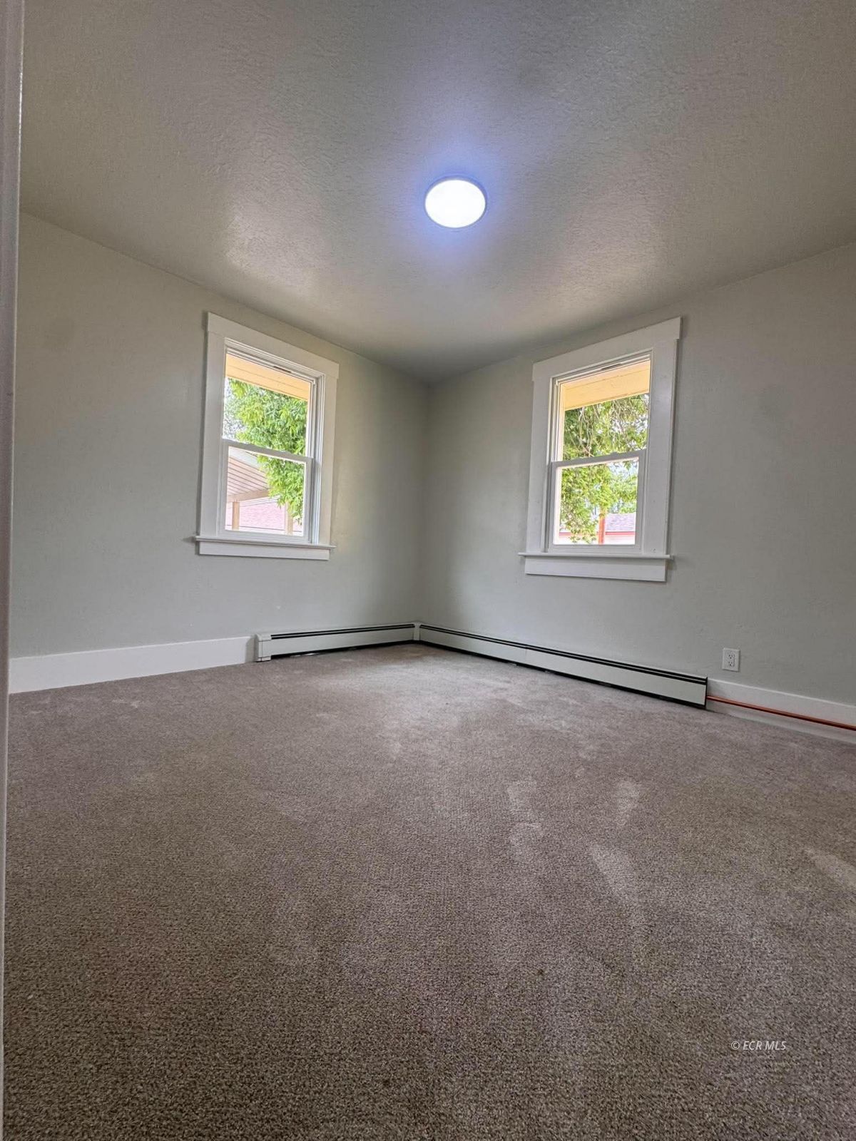 729 Pine Street Property Photo 13