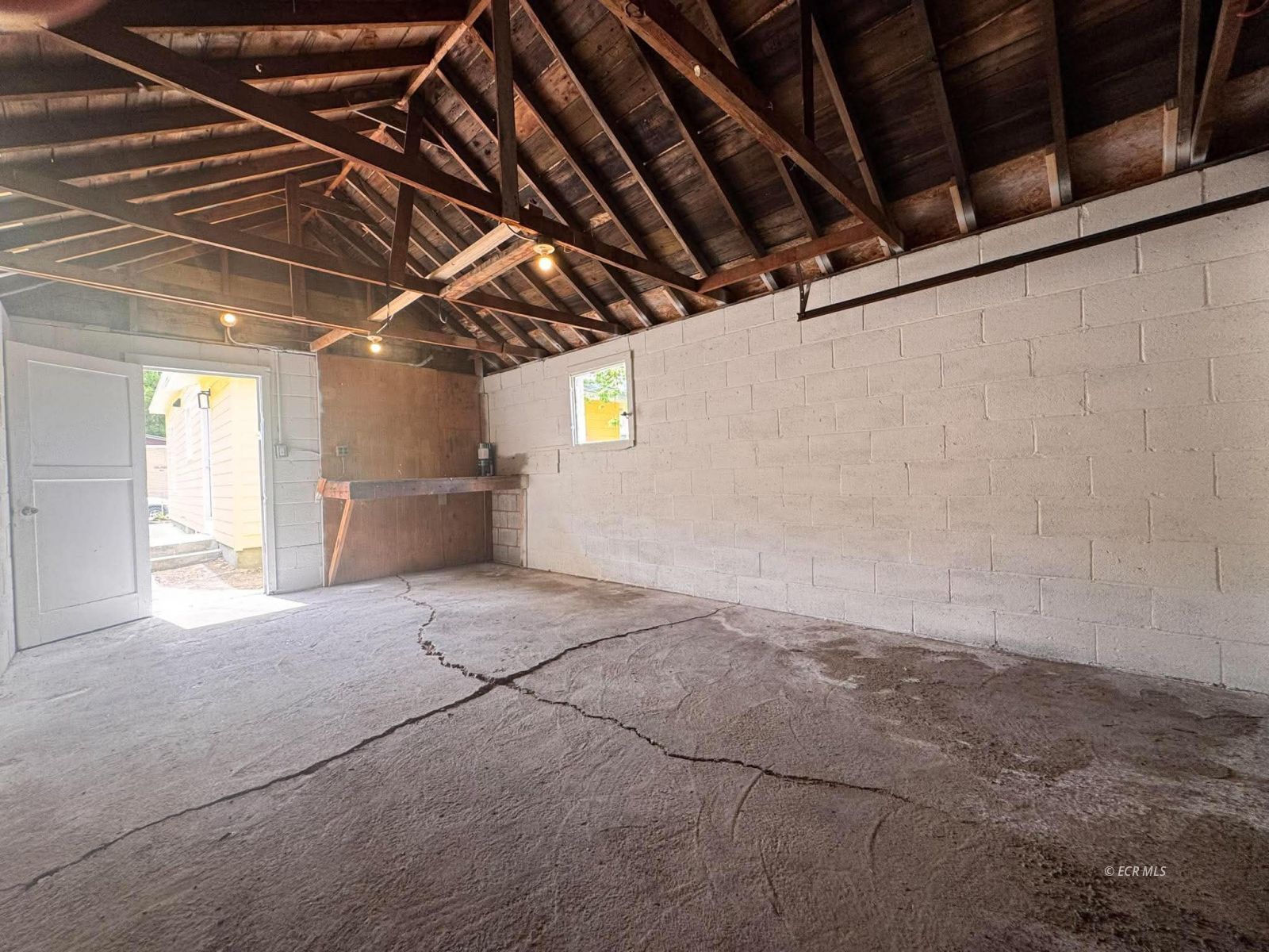729 Pine Street Property Photo 19