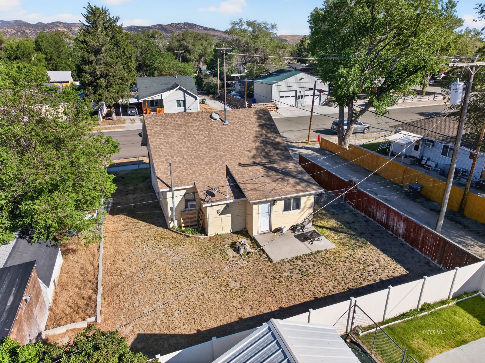 1459 Clover Avenue Property Photo 12