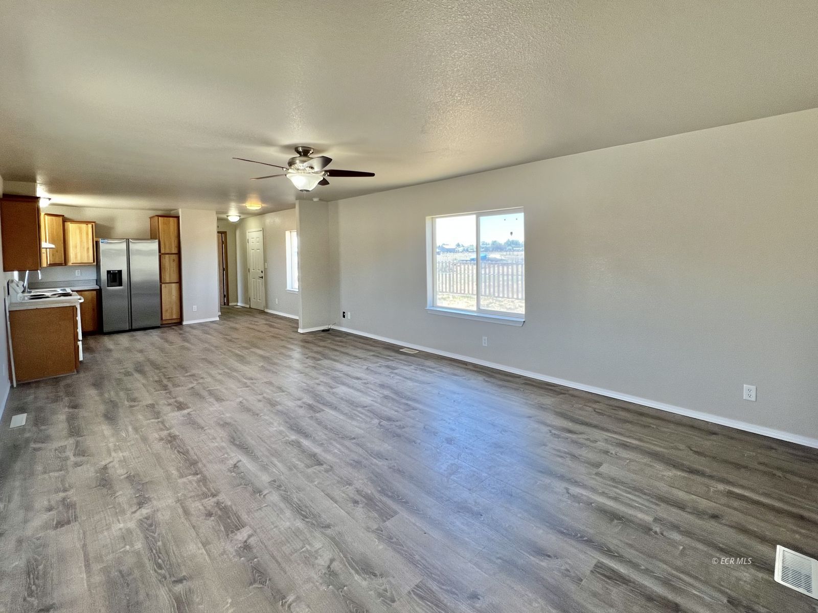 431 Tiffany Drive Property Photo 4