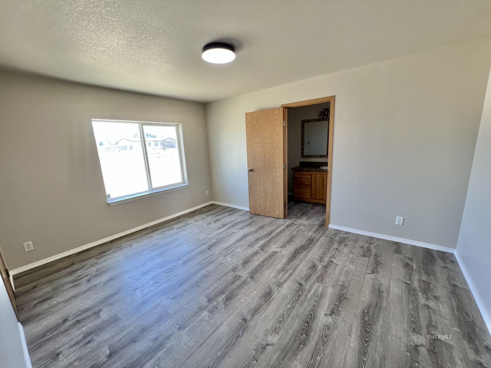 431 Tiffany Drive Property Photo 12