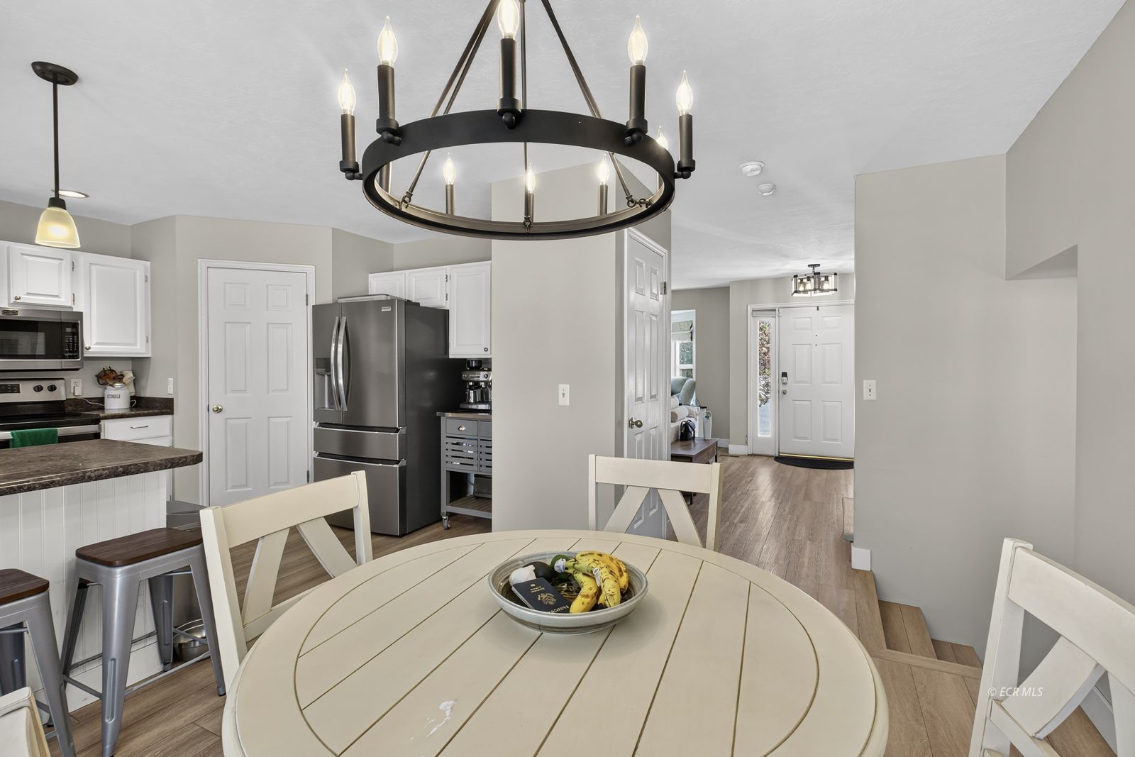 1526 Clover Hills Drive Property Photo 10