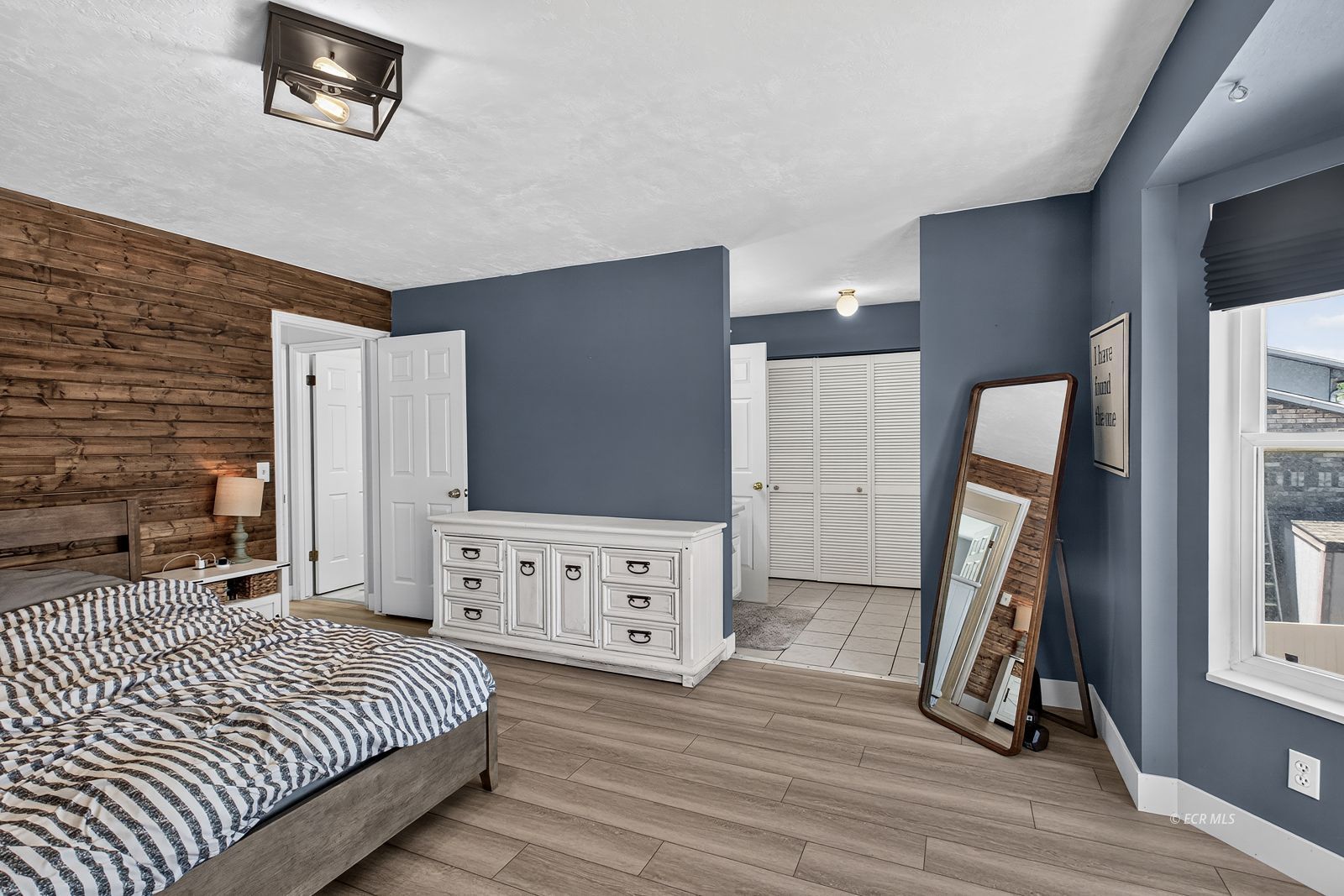 1526 Clover Hills Drive Property Photo 15