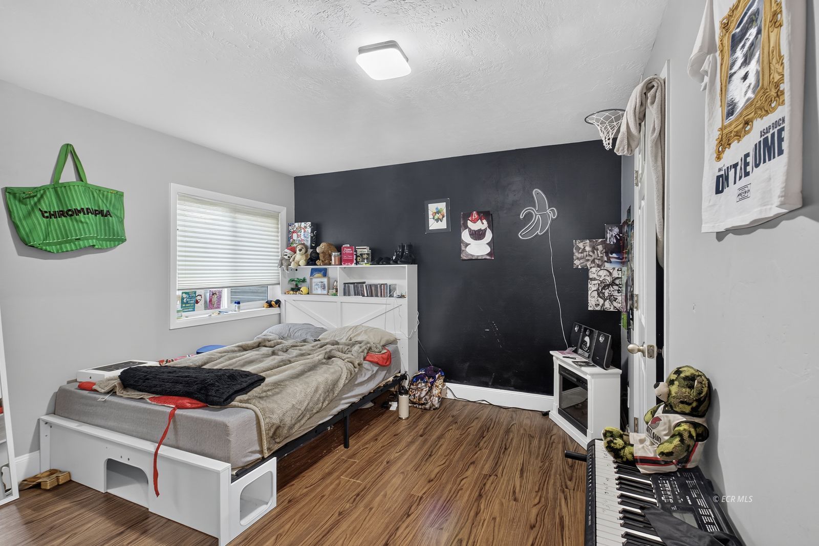 1526 Clover Hills Drive Property Photo 25