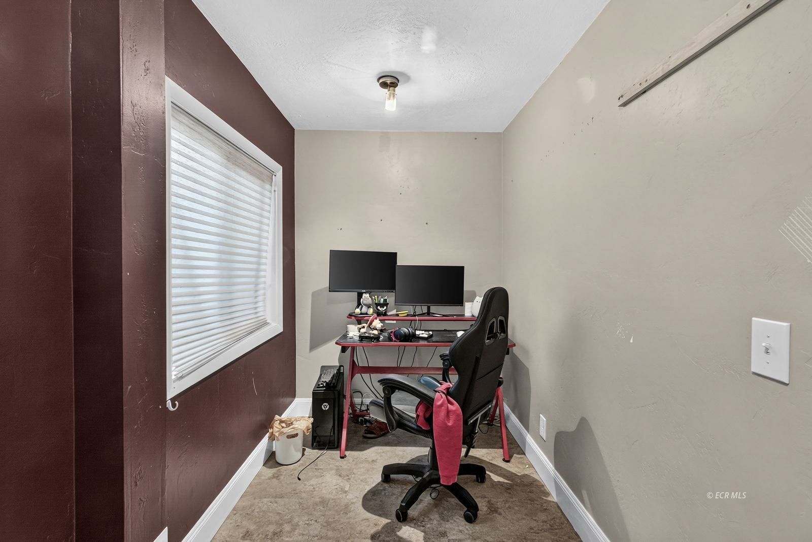 1526 Clover Hills Drive Property Photo 28