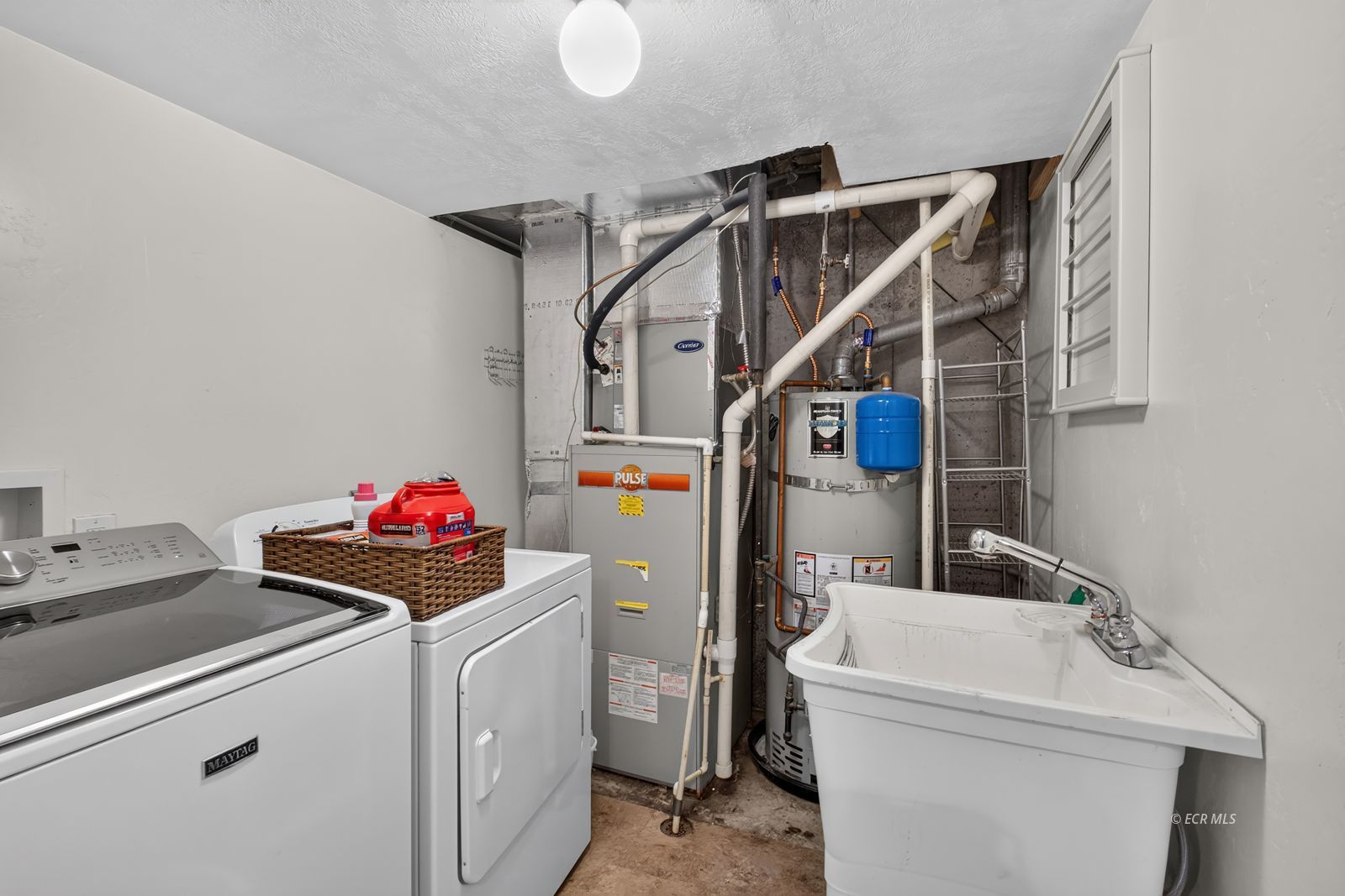 1526 Clover Hills Drive Property Photo 29