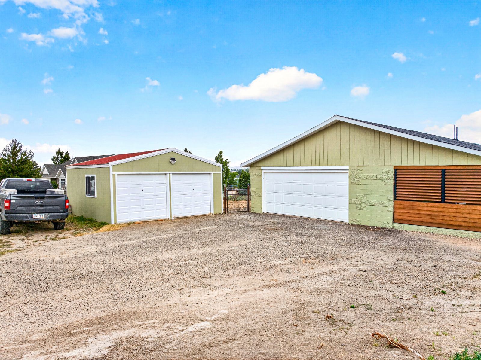 455 Lyndhurst Drive Property Photo 1