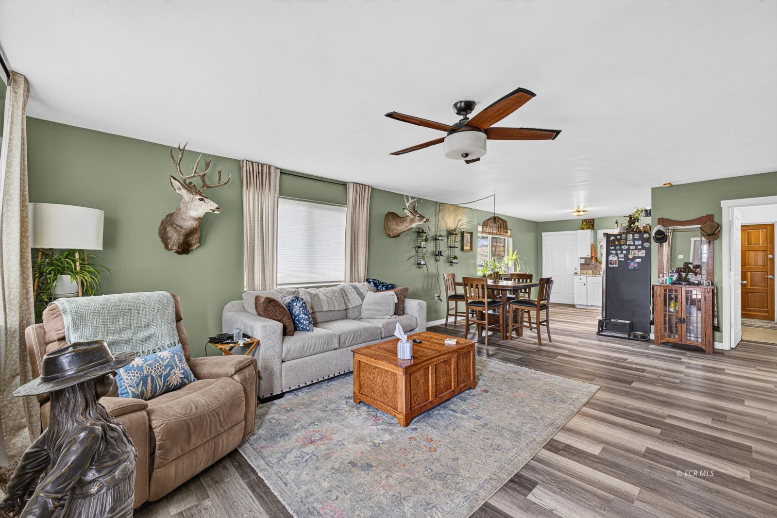 455 Lyndhurst Drive Property Photo 12