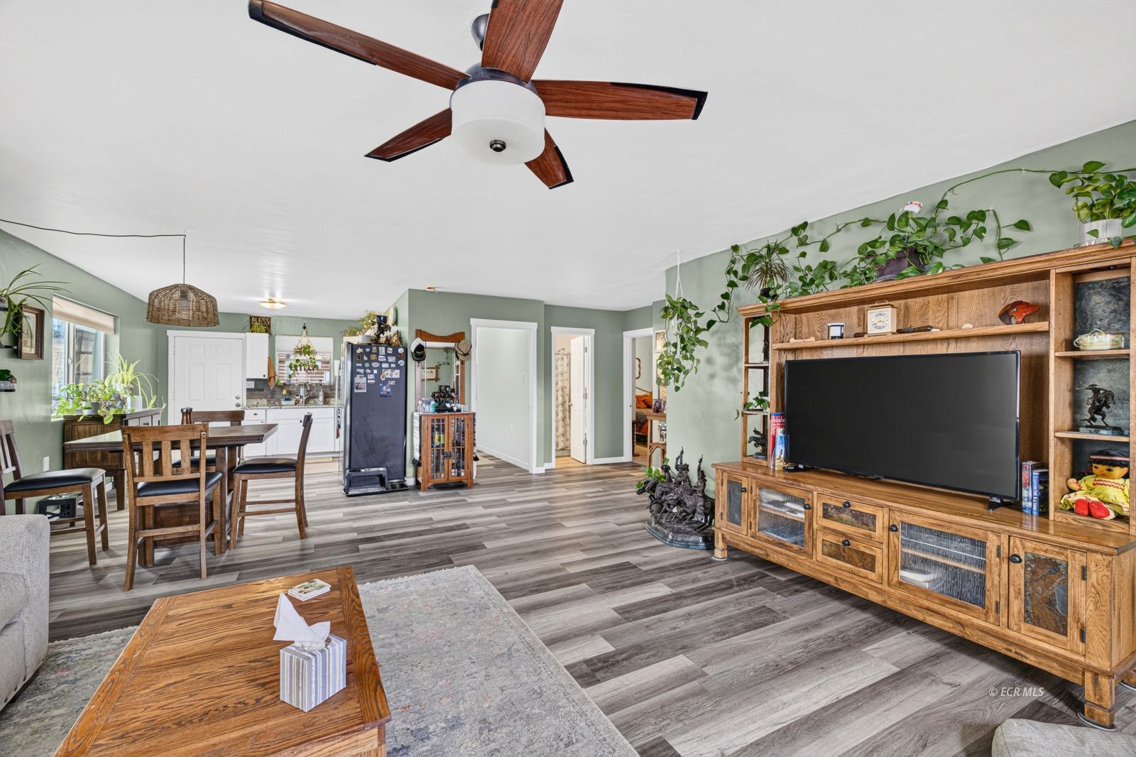 455 Lyndhurst Drive Property Photo 13