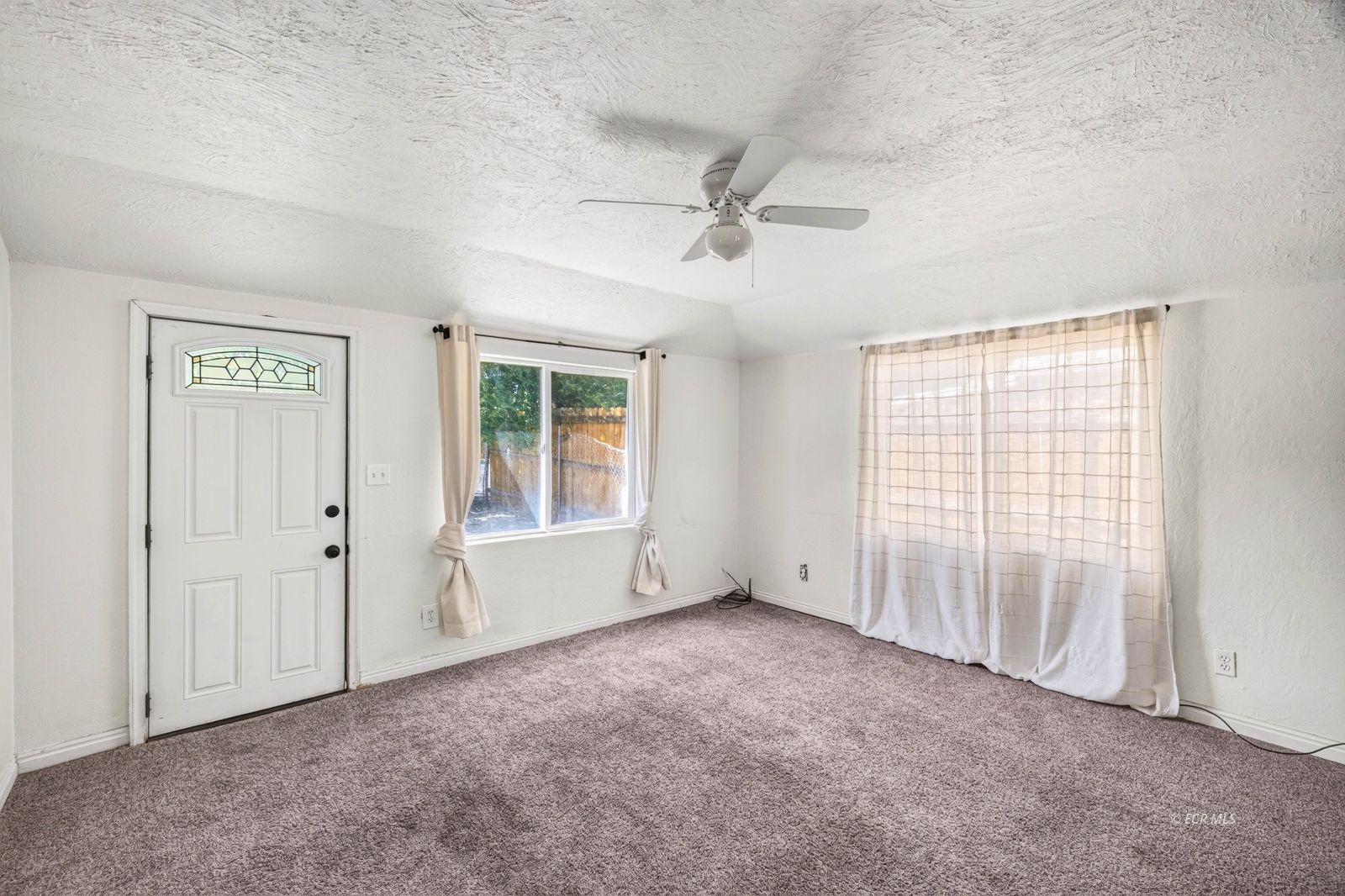 456 Walnut Street Property Photo 9