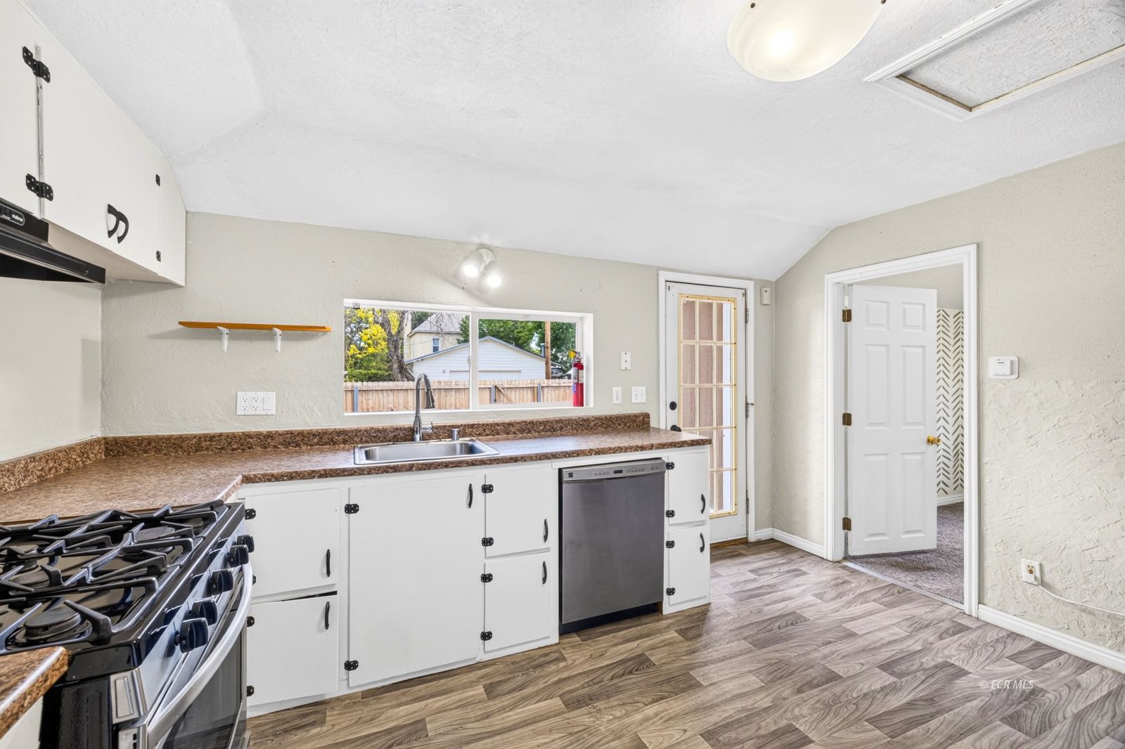 456 Walnut Street Property Photo 16