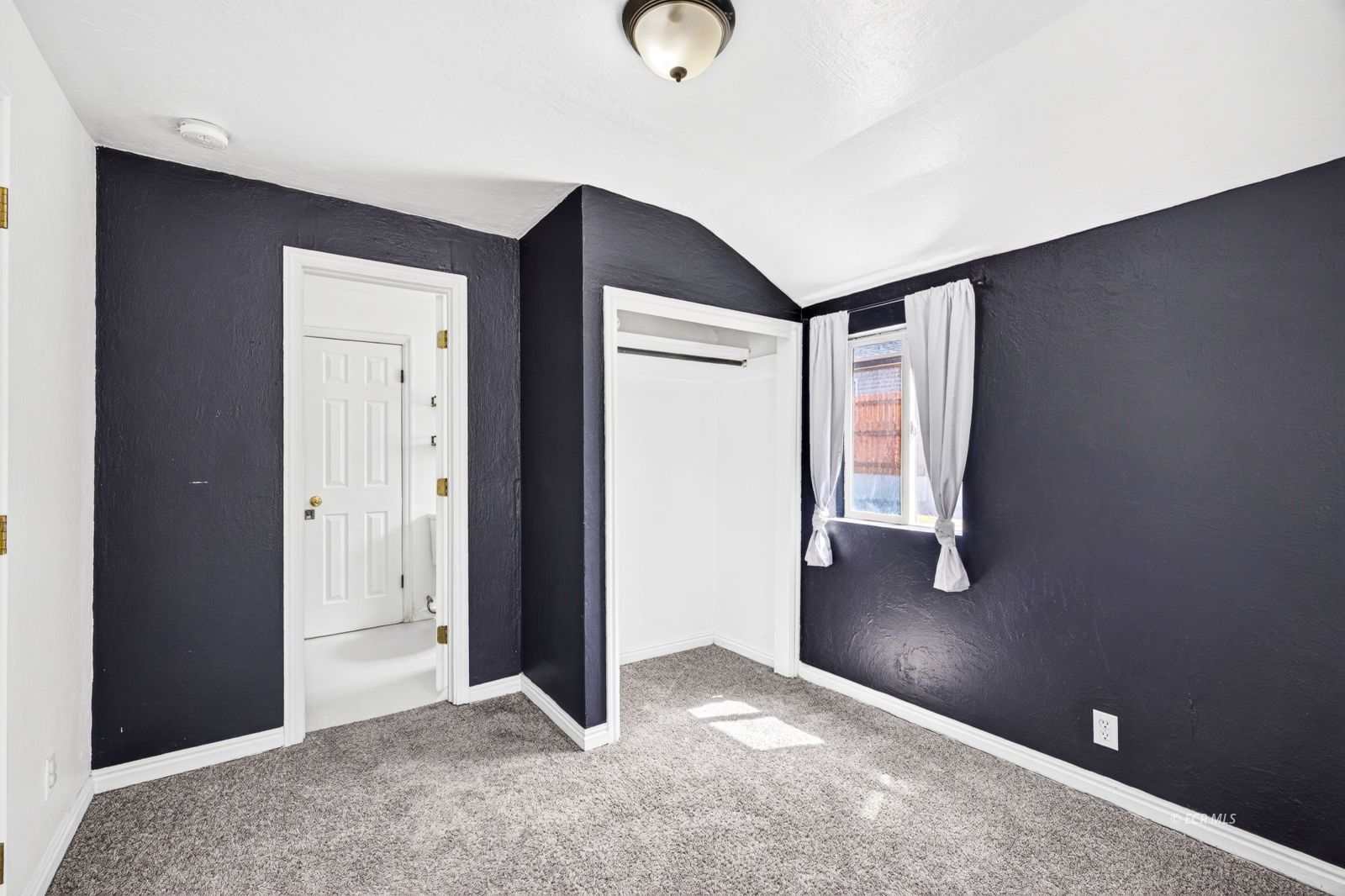 456 Walnut Street Property Photo 27