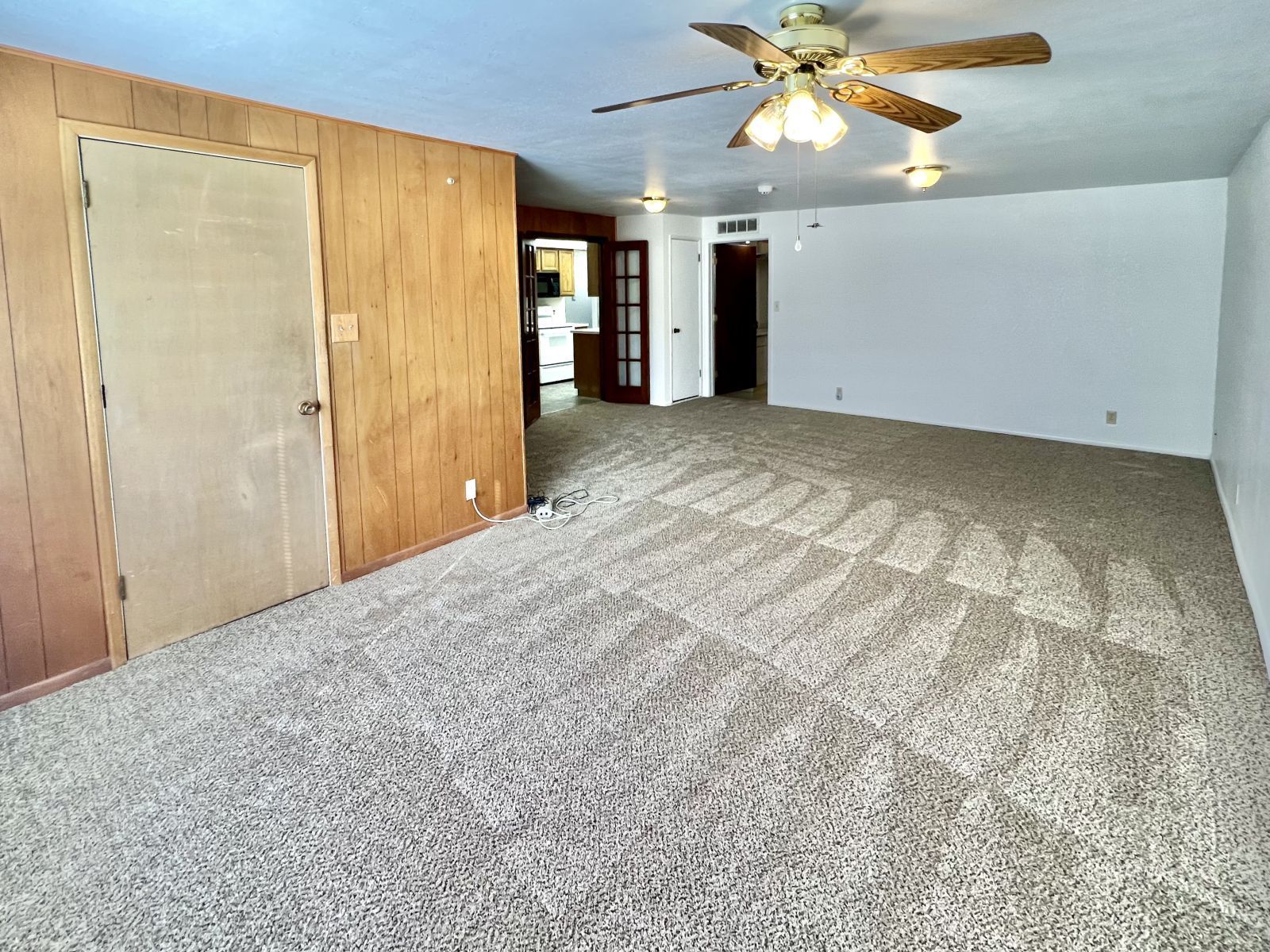 226 Willow Street Property Photo 10