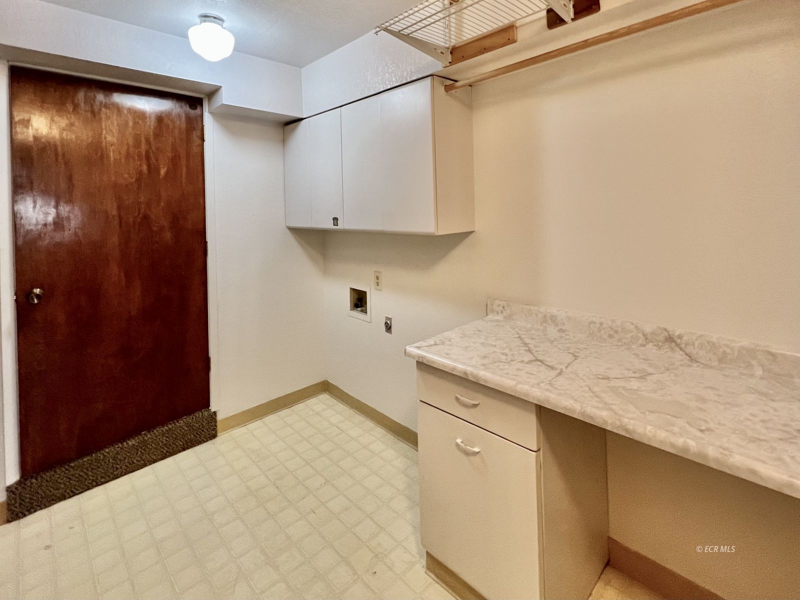 226 Willow Street Property Photo 12