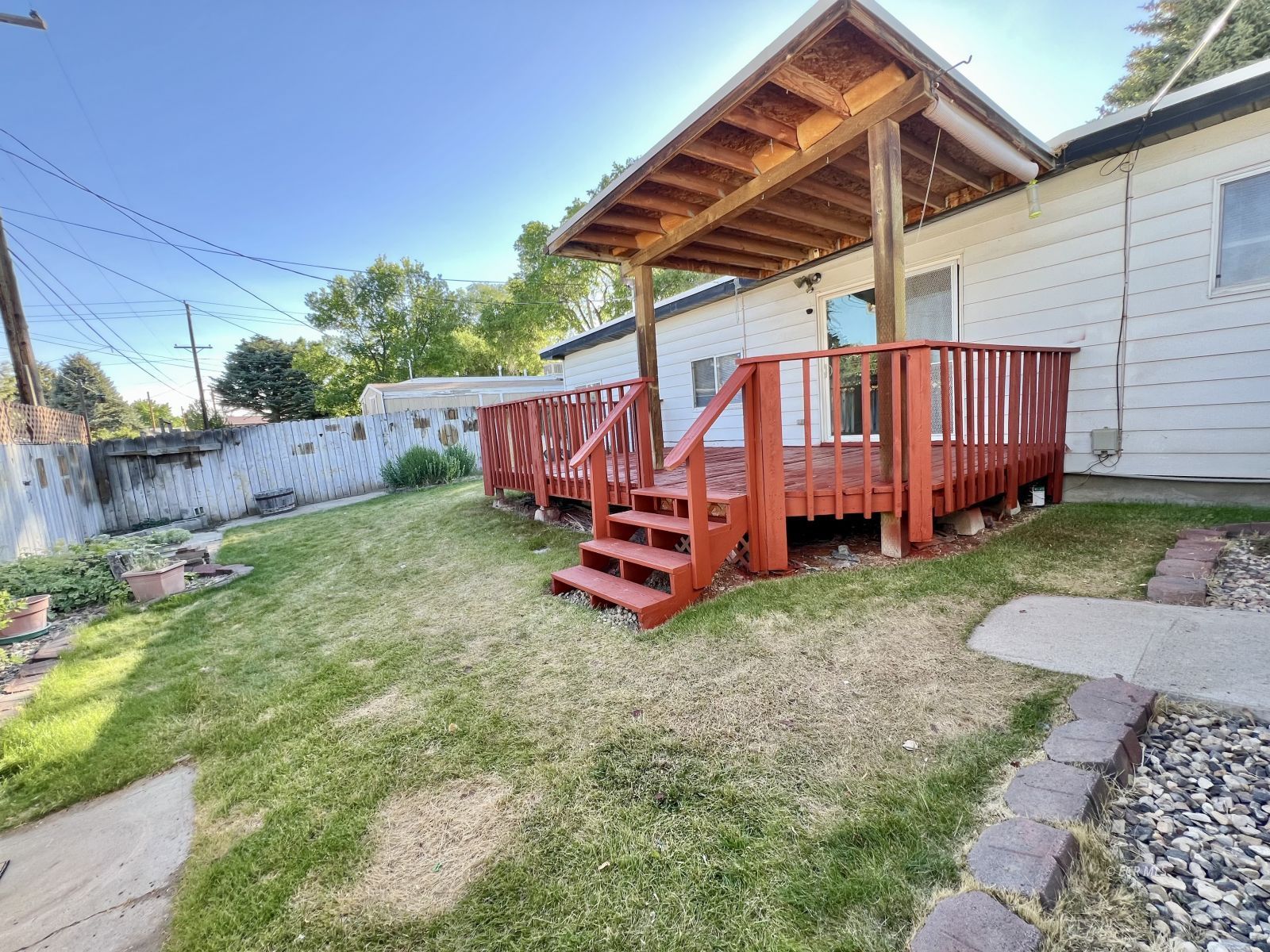 226 Willow Street Property Photo 23