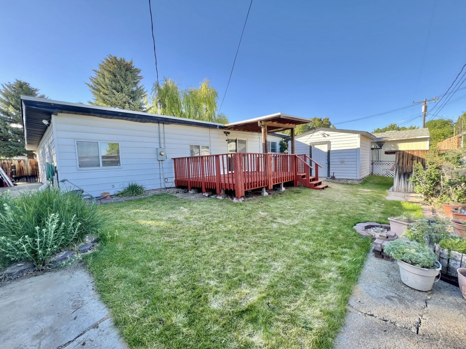 226 Willow Street Property Photo 24