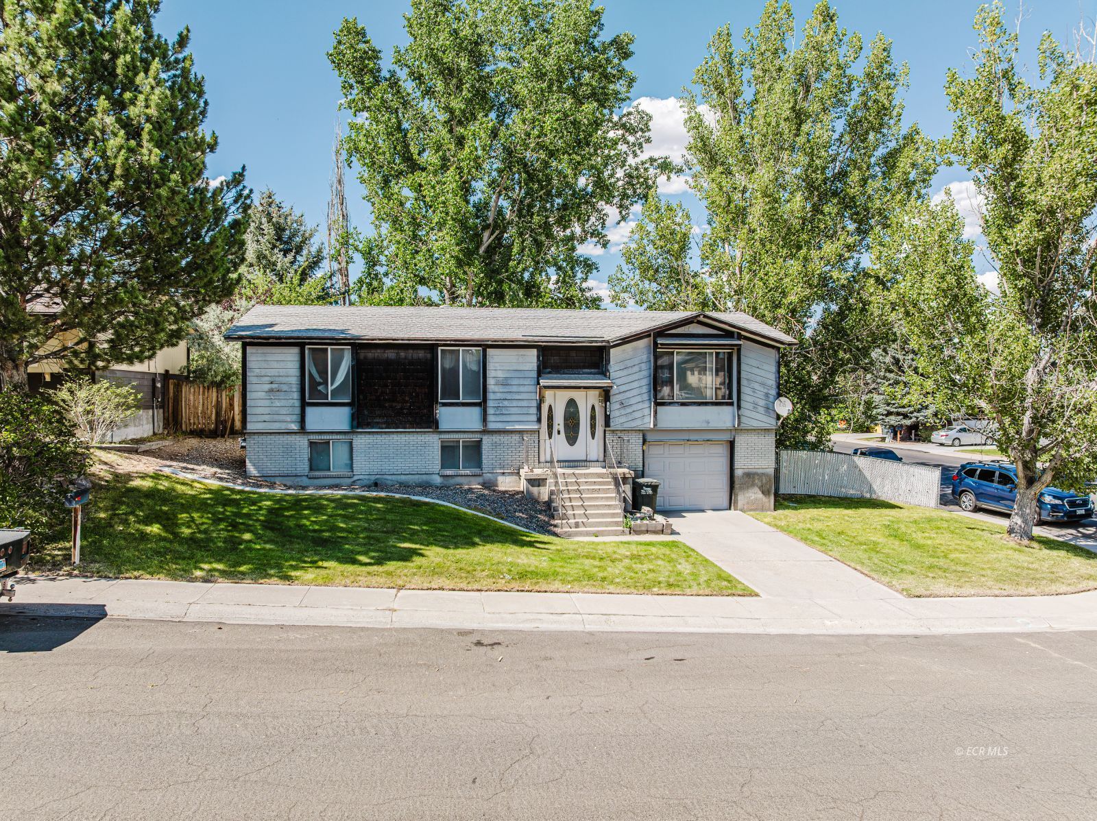 104 Barite Street Property Photo 1