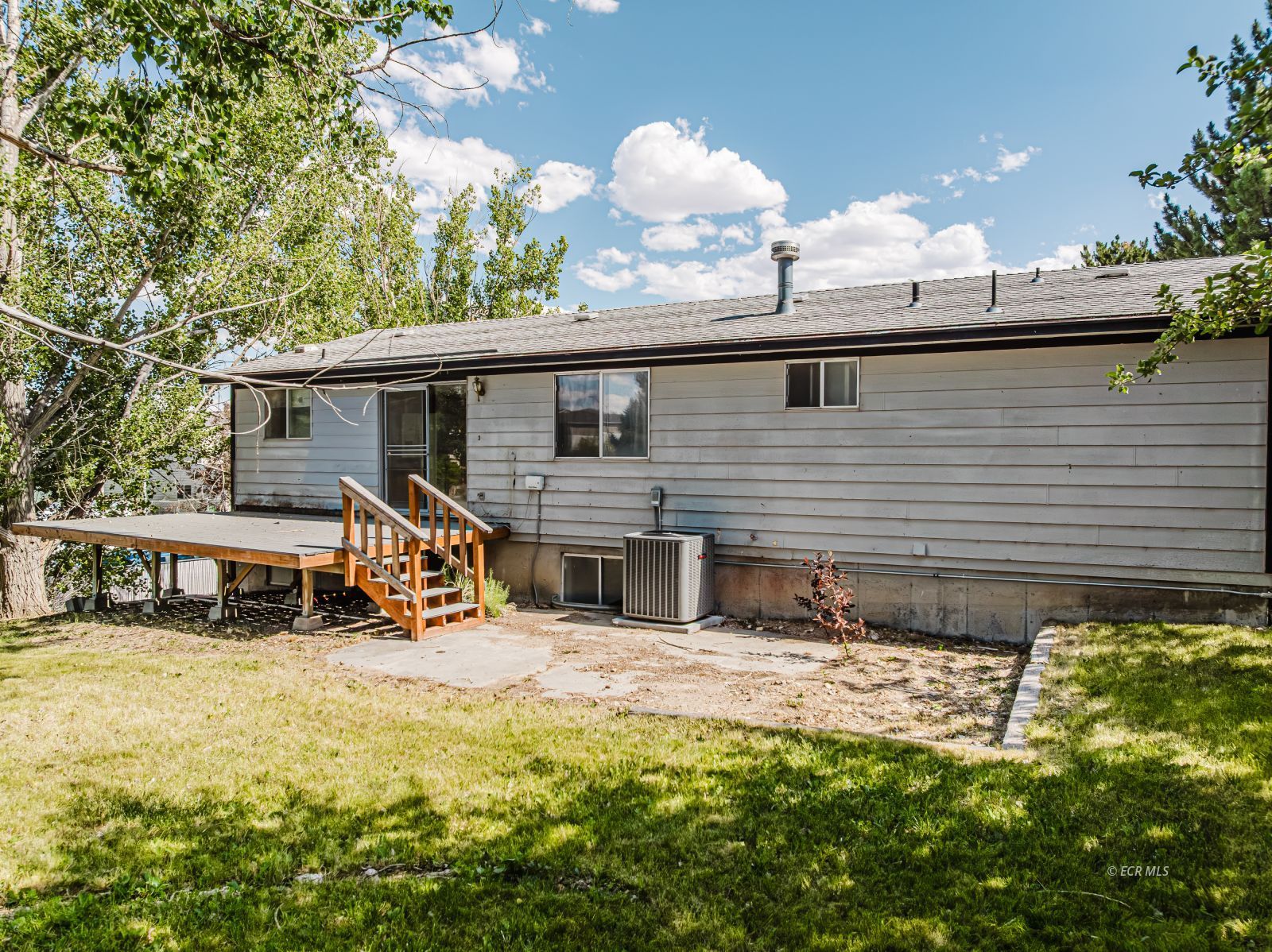 104 Barite Street Property Photo 36