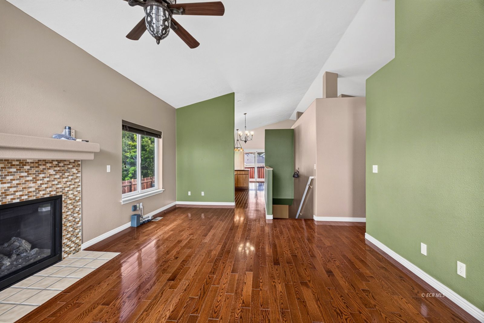 367 Poplar Drive Property Photo 4
