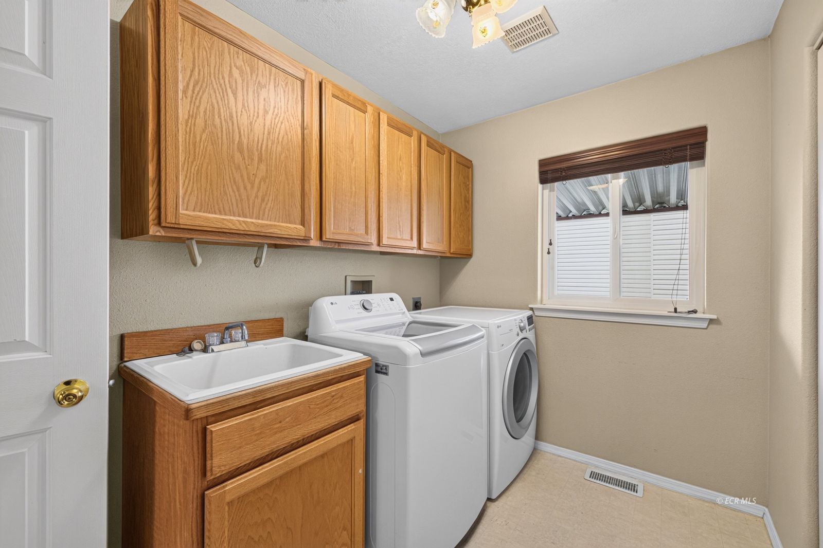 367 Poplar Drive Property Photo 17