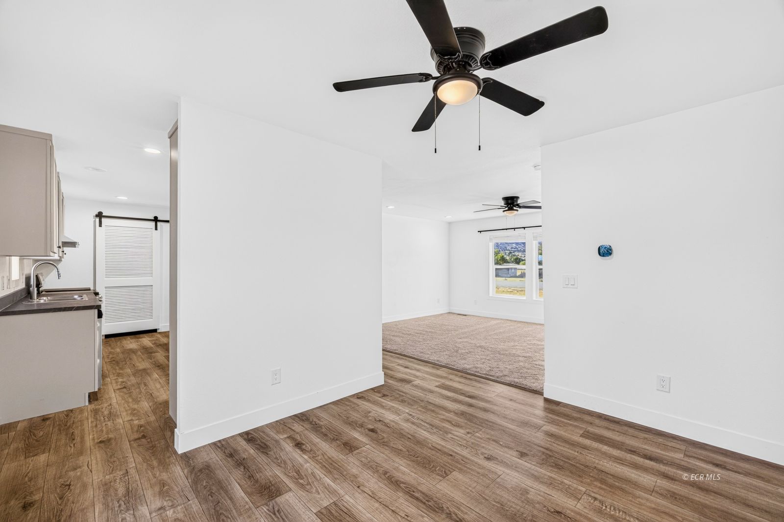 937 Spring Valley Parkway Property Photo 8