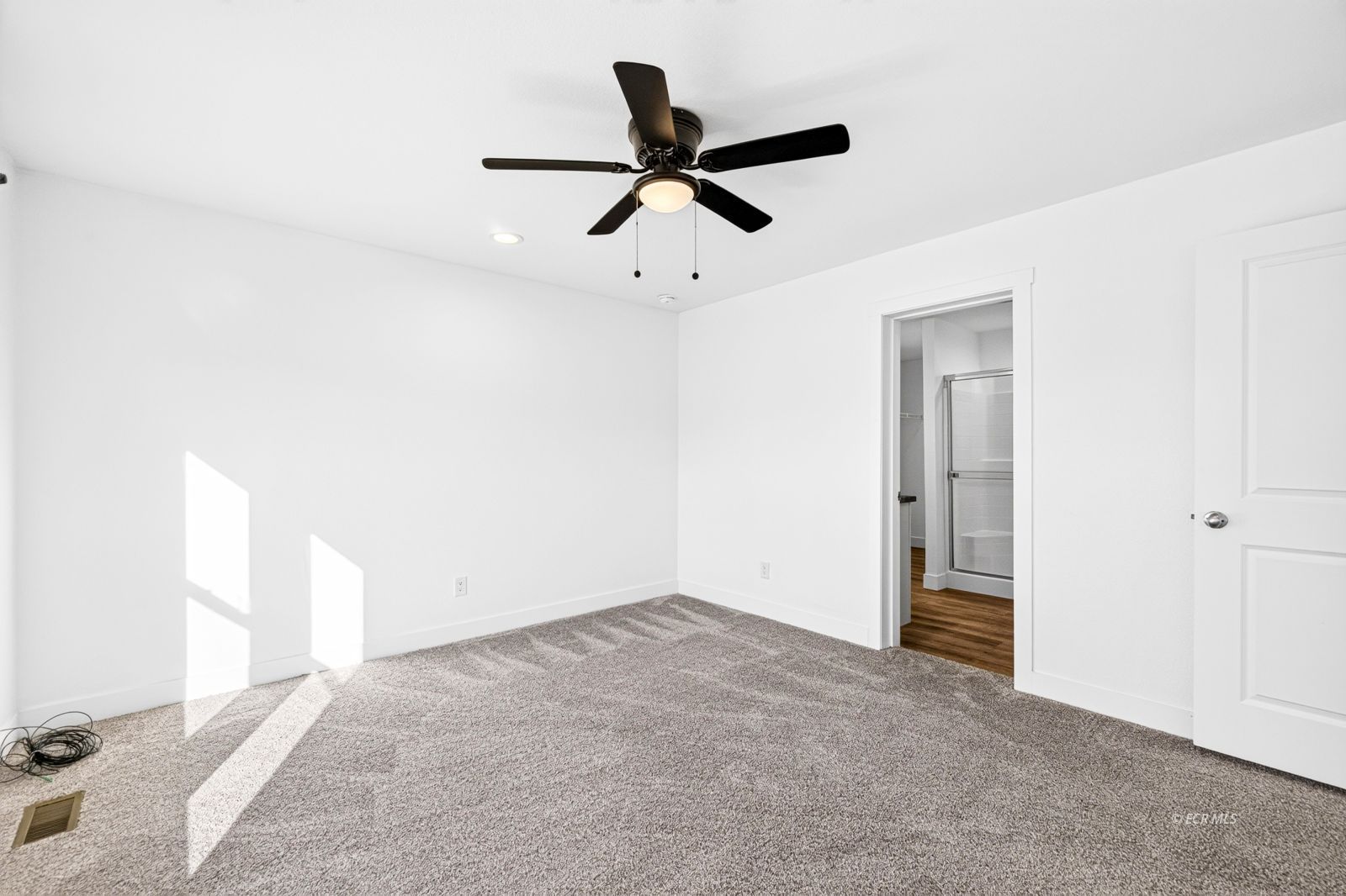 937 Spring Valley Parkway Property Photo 17